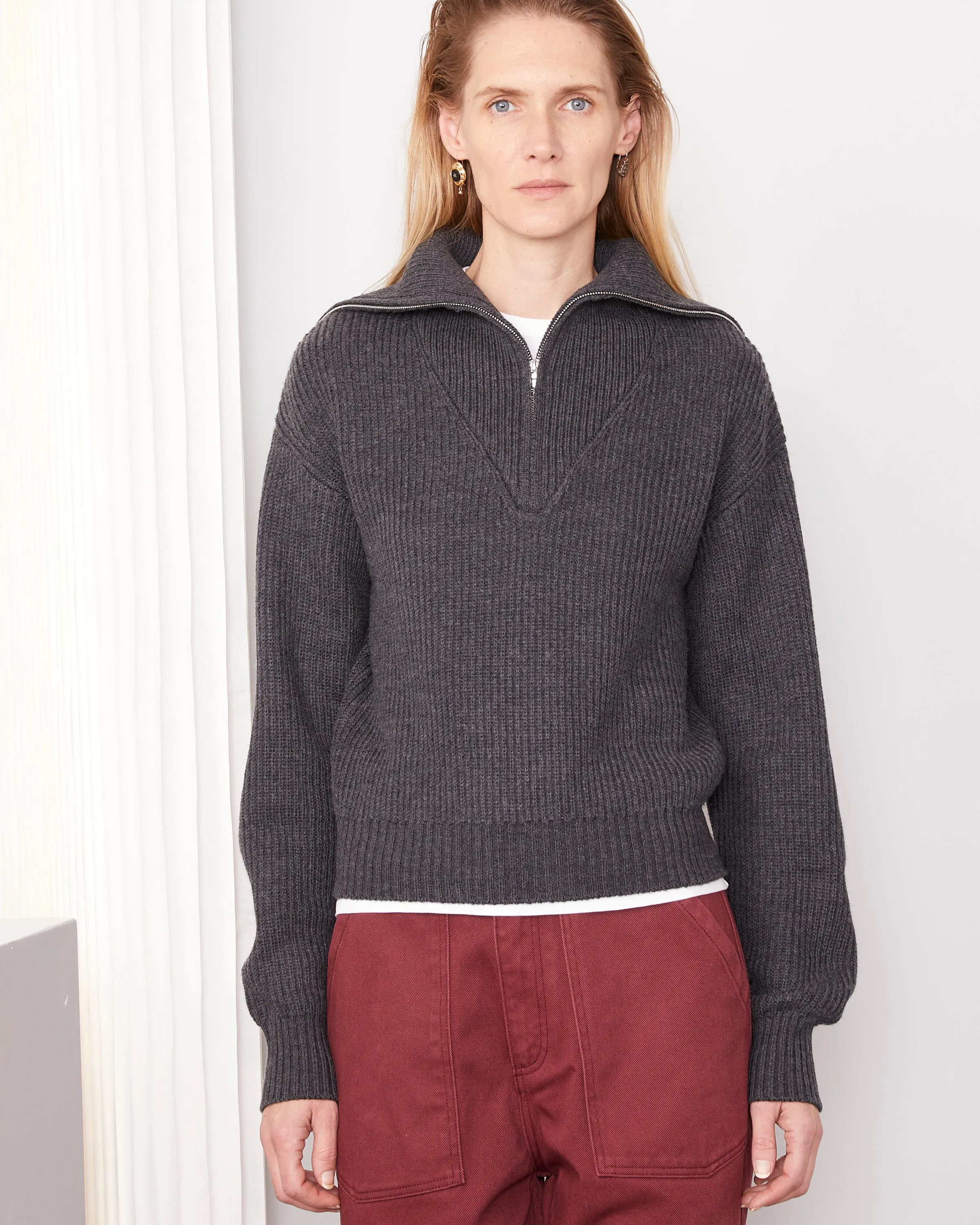 Pull vera sold by Officine Generale product image thumbnail 2