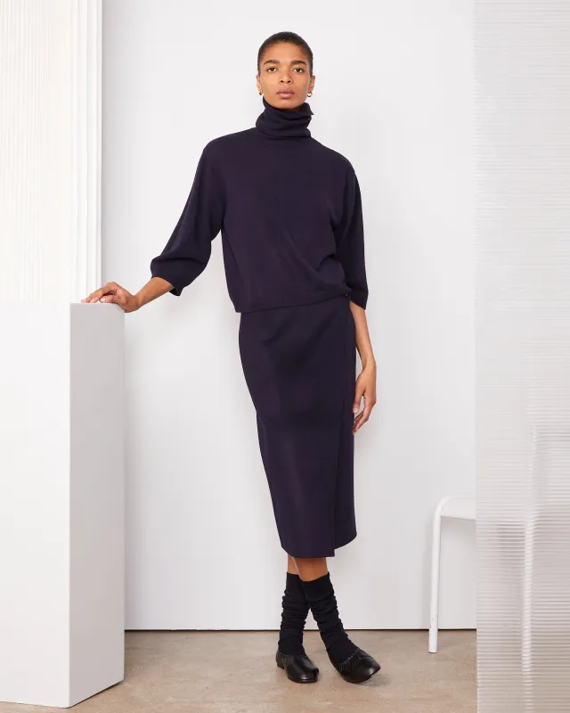 Jupe pietra sold by Officine Generale