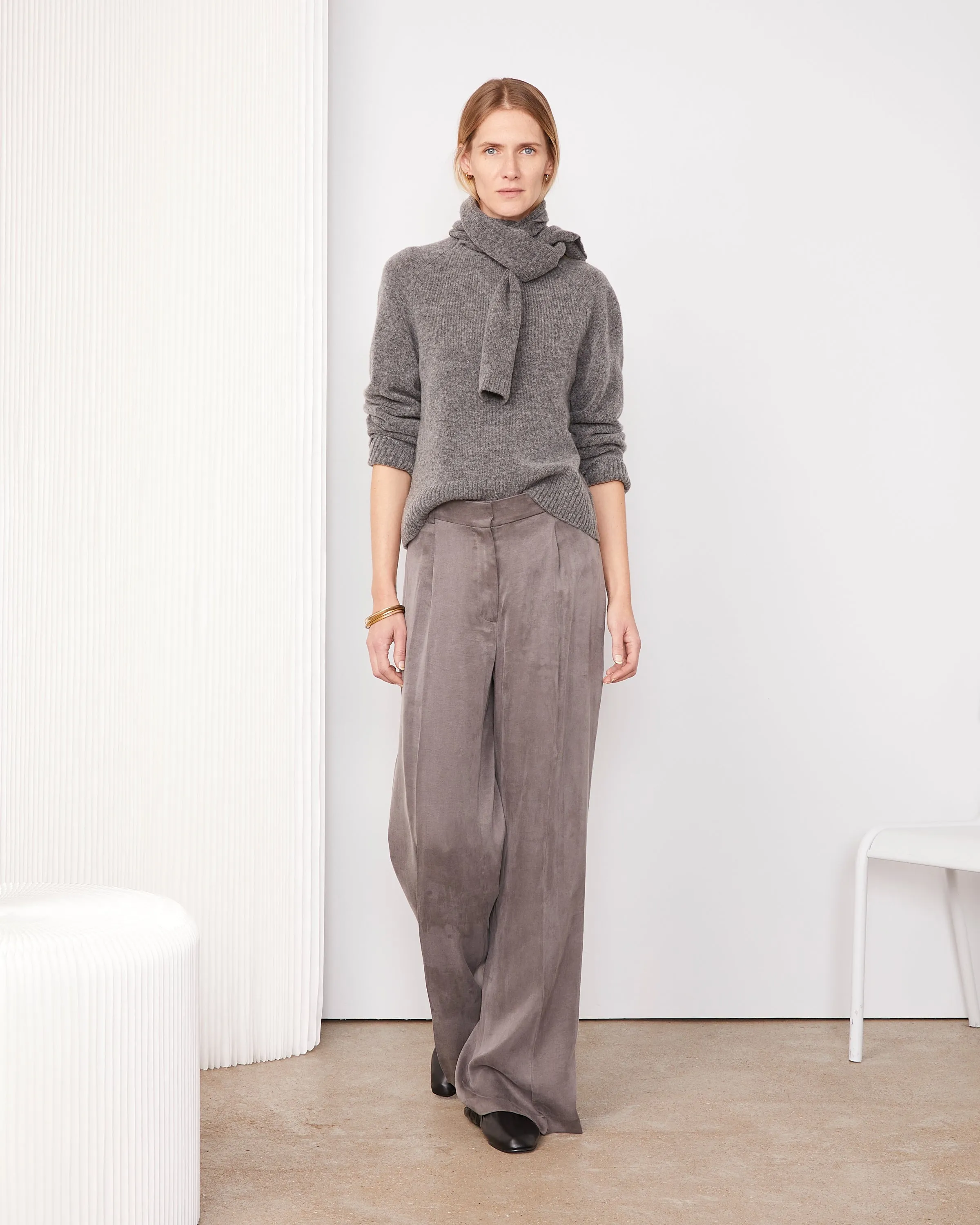 Pull manola sold by Officine Generale