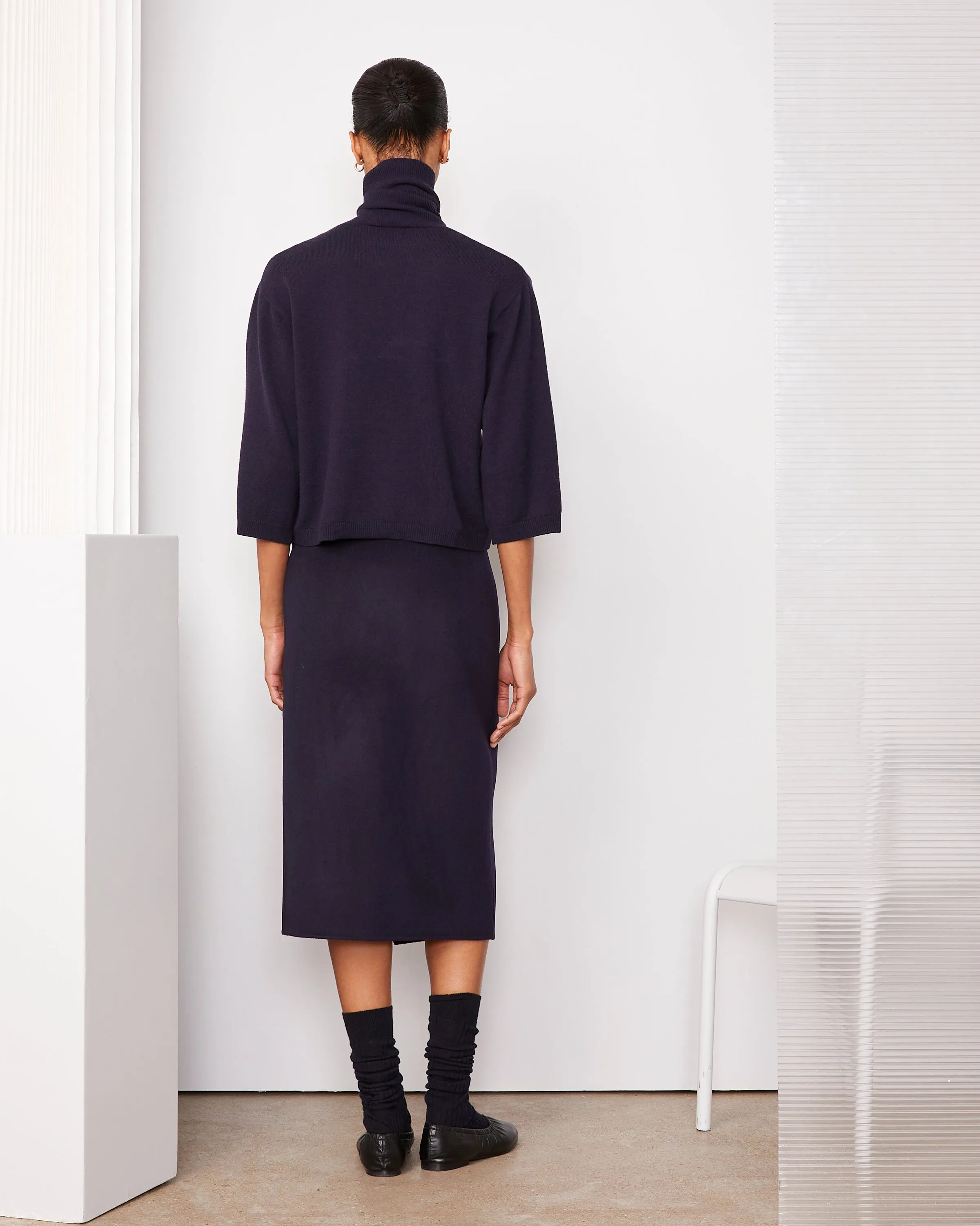 Pull jalila sold by Officine Generale product image thumbnail 3