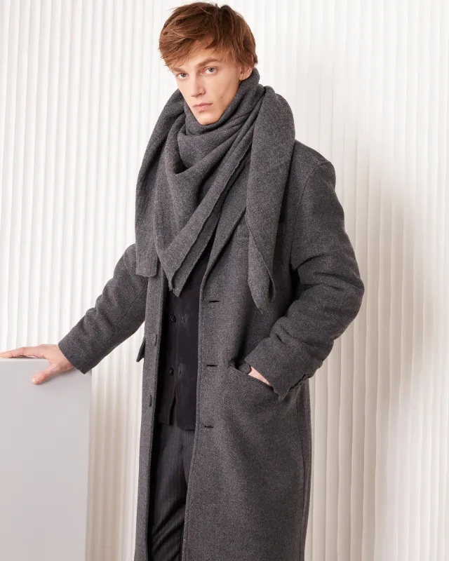 Echarpe sold by Officine Generale