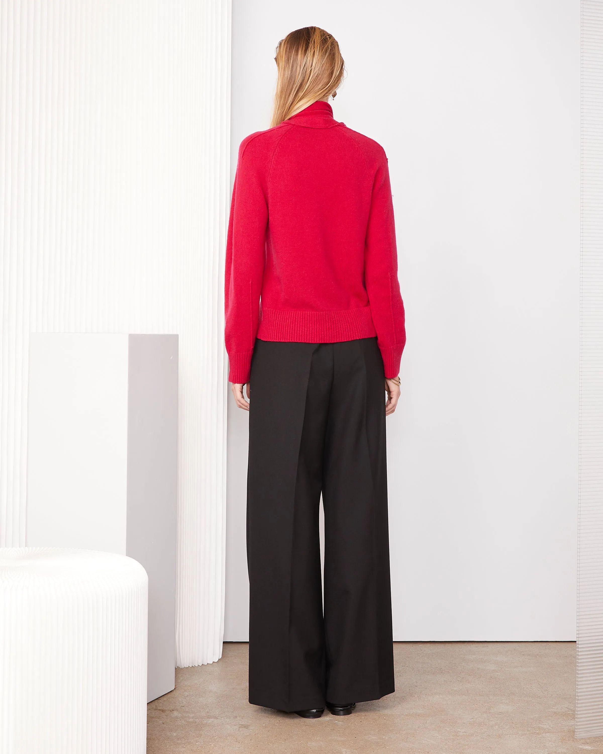 Pull manola sold by Officine Generale product image thumbnail 3