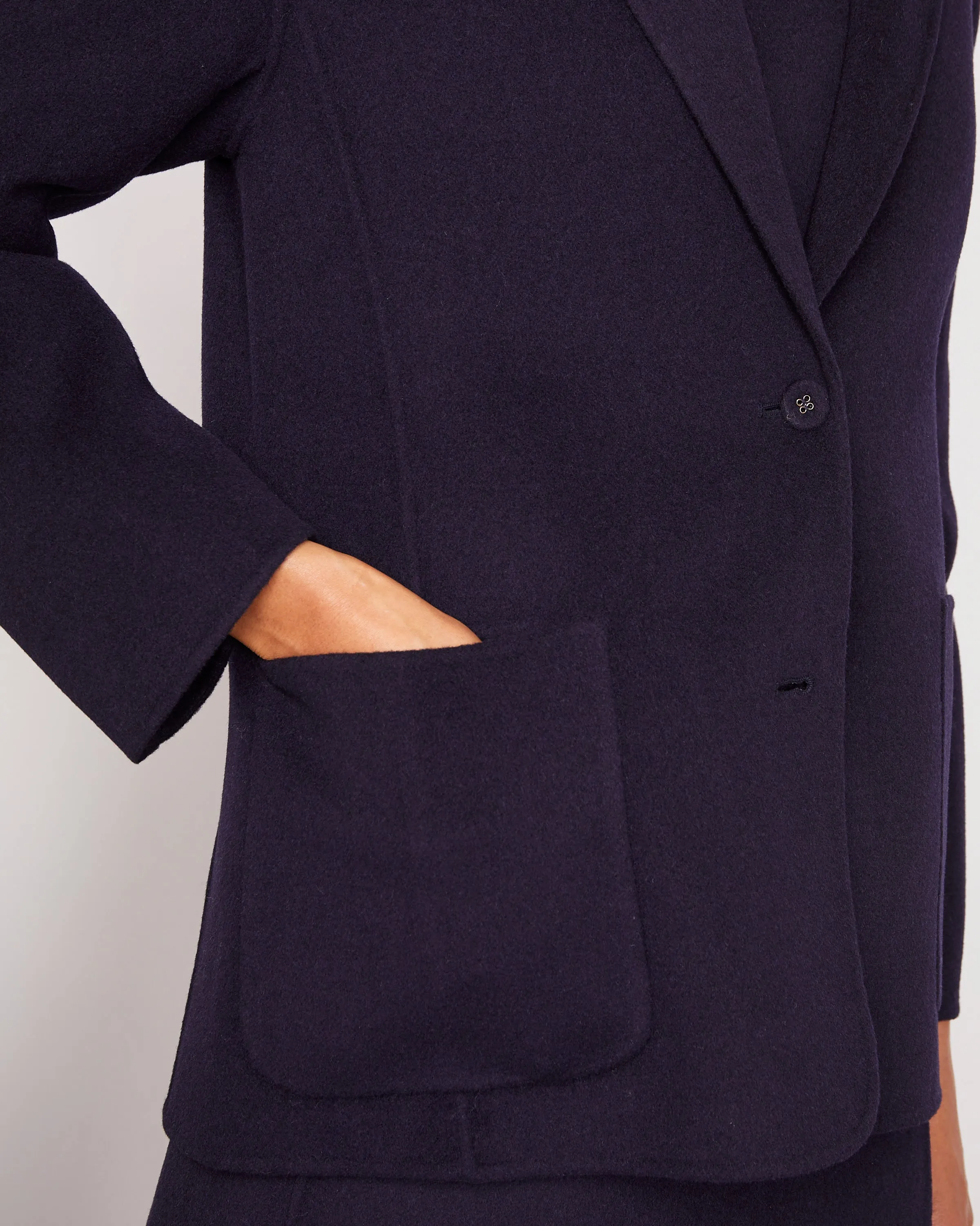 Veste malgosia sold by Officine Generale product image thumbnail 4