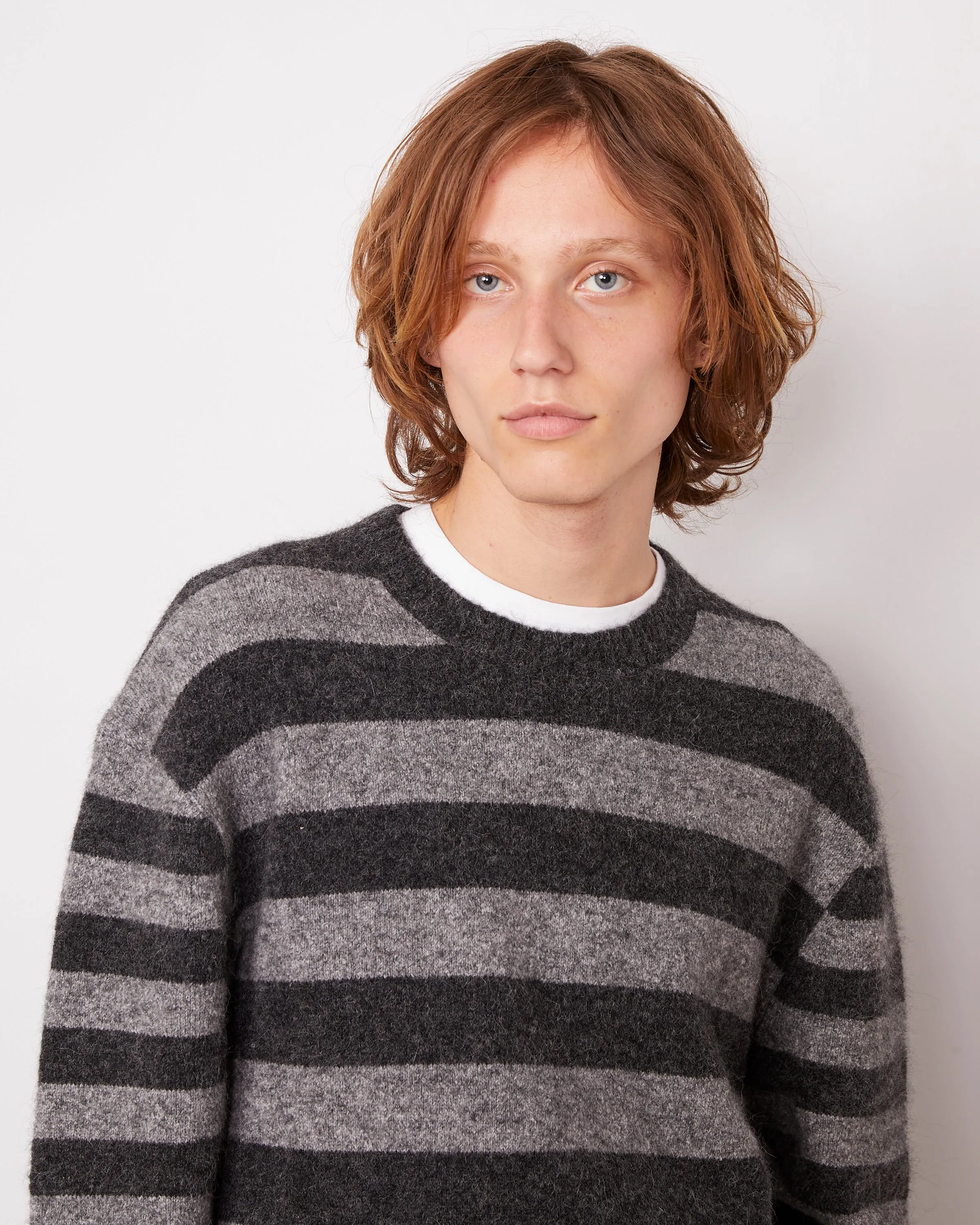 Pull randy sold by Officine Generale product image thumbnail 4