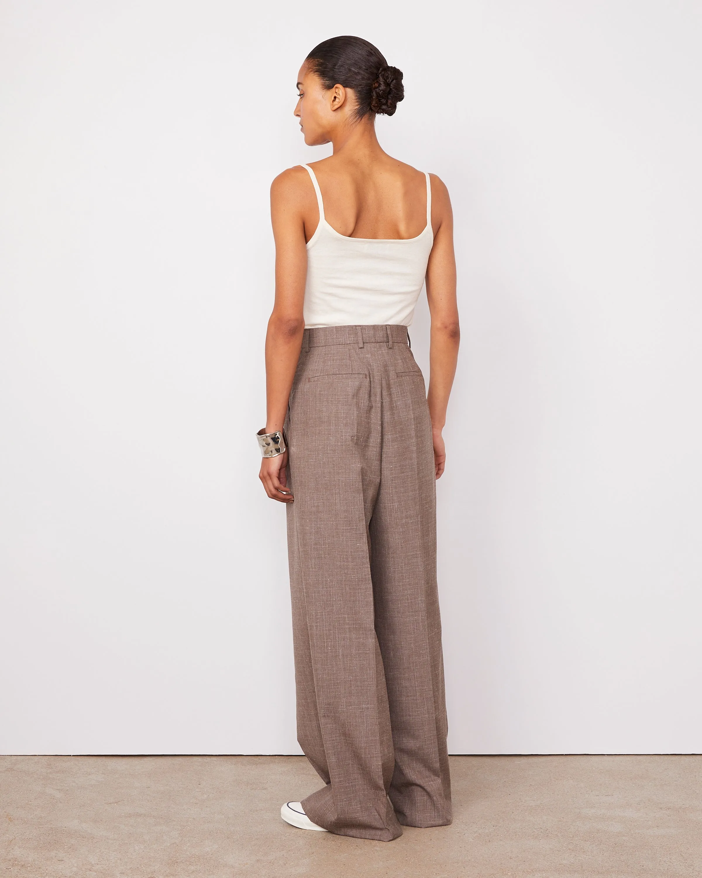 Pantalon elia sold by Officine Generale product image thumbnail 3