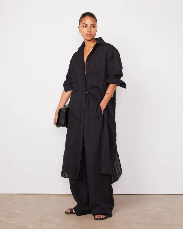 Robe yester sold by Officine Generale