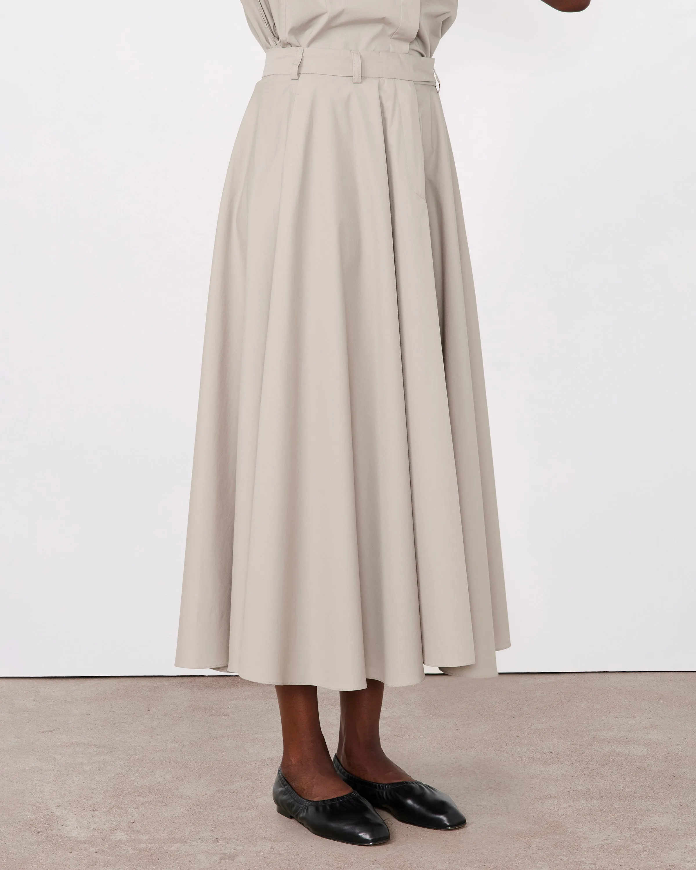 Jupe bertille sold by Officine Generale product image thumbnail 3