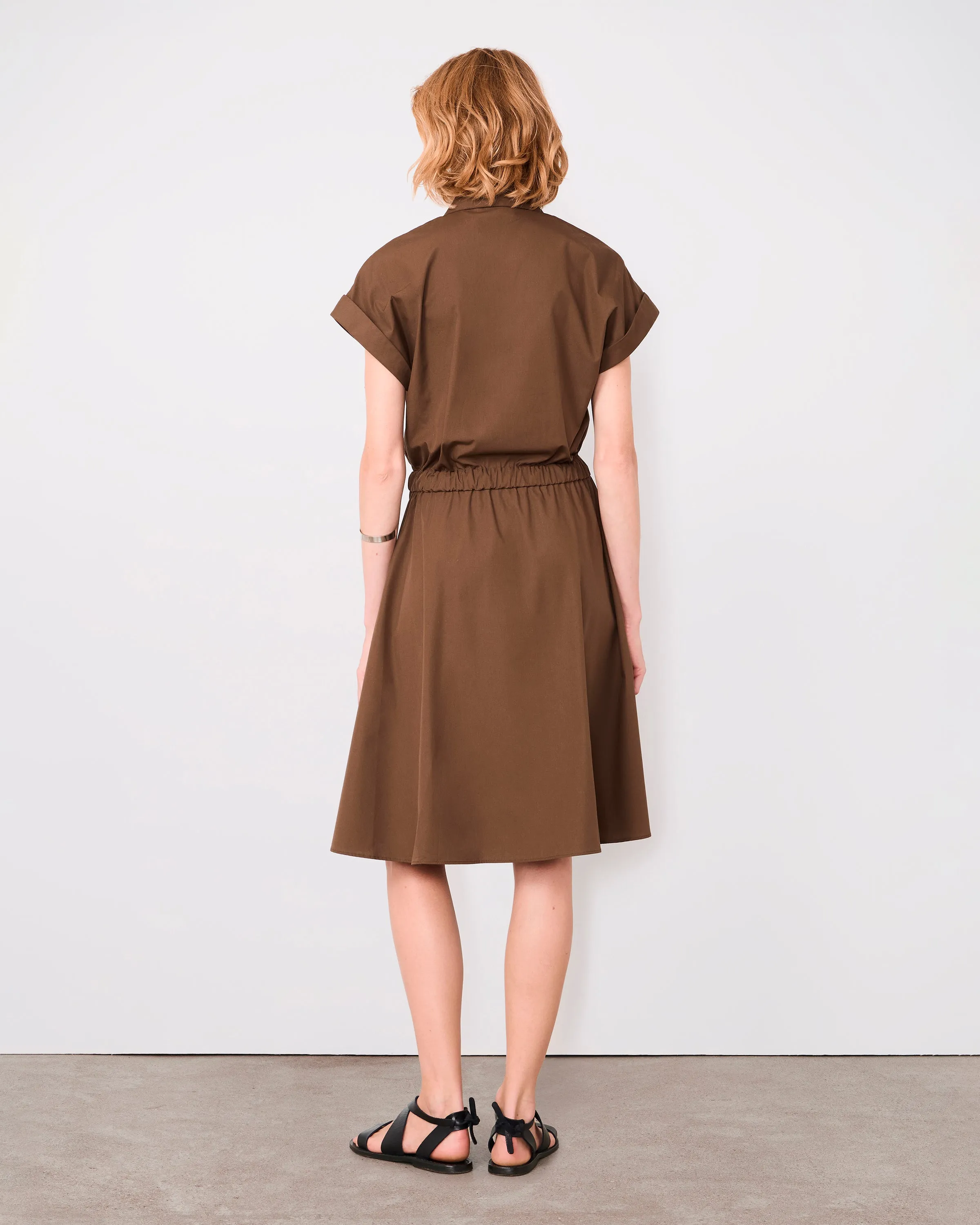 Robe anae sold by Officine Generale product image thumbnail 3