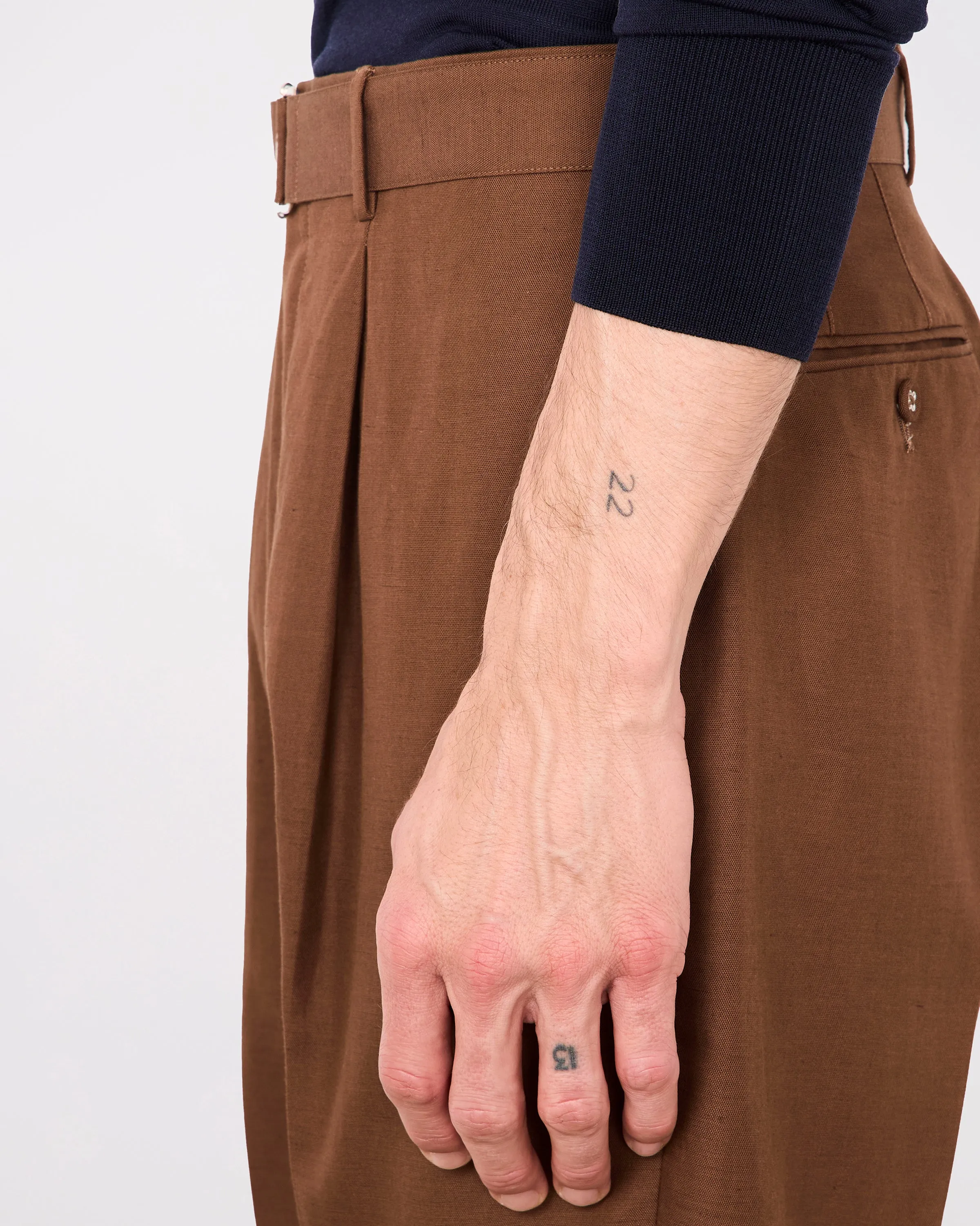 Pantalon hugo sold by Officine Generale product image thumbnail 4