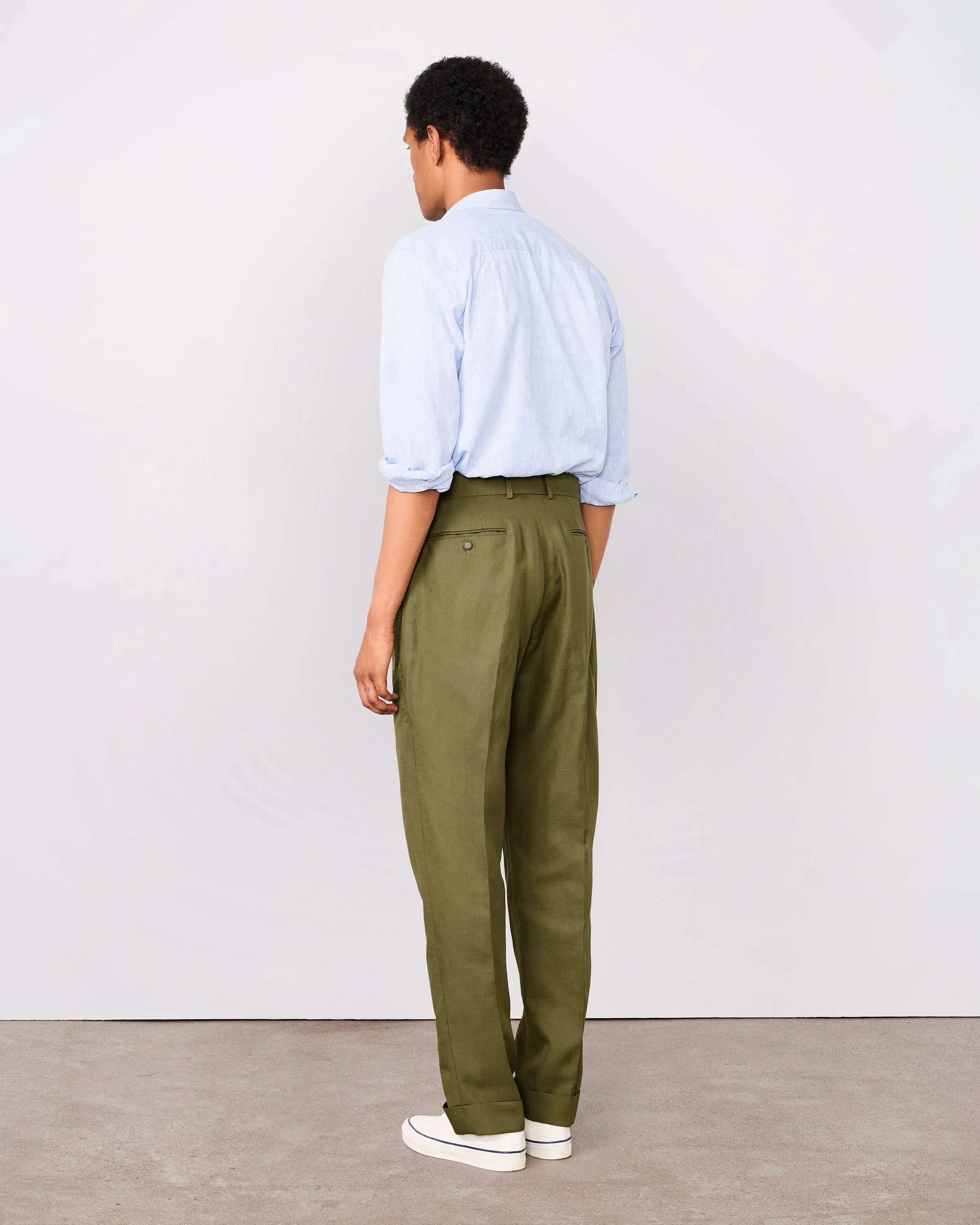 Pantalon hugo sold by Officine Generale product image thumbnail 2