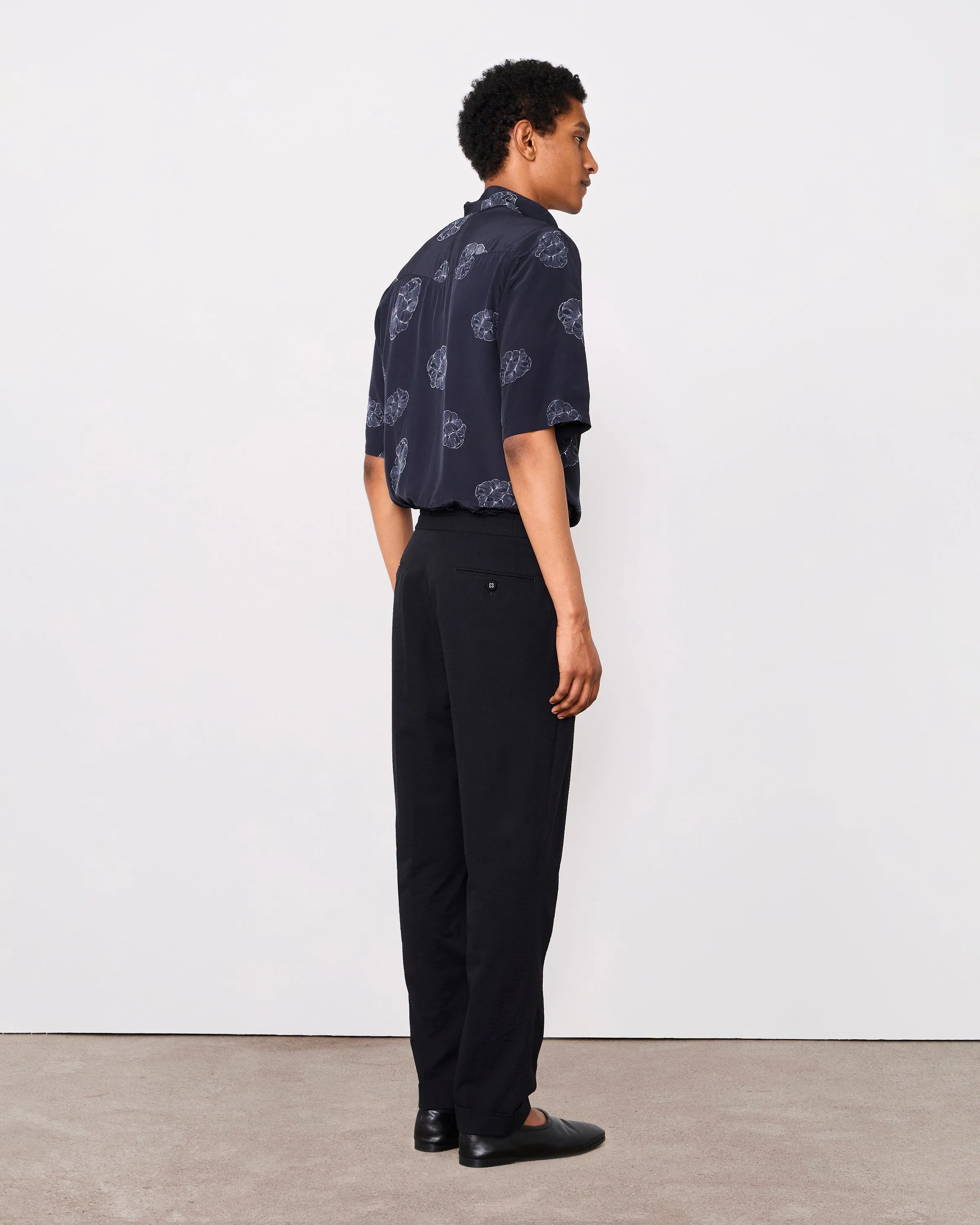 Pantalon joseph sold by Officine Generale product image thumbnail 2