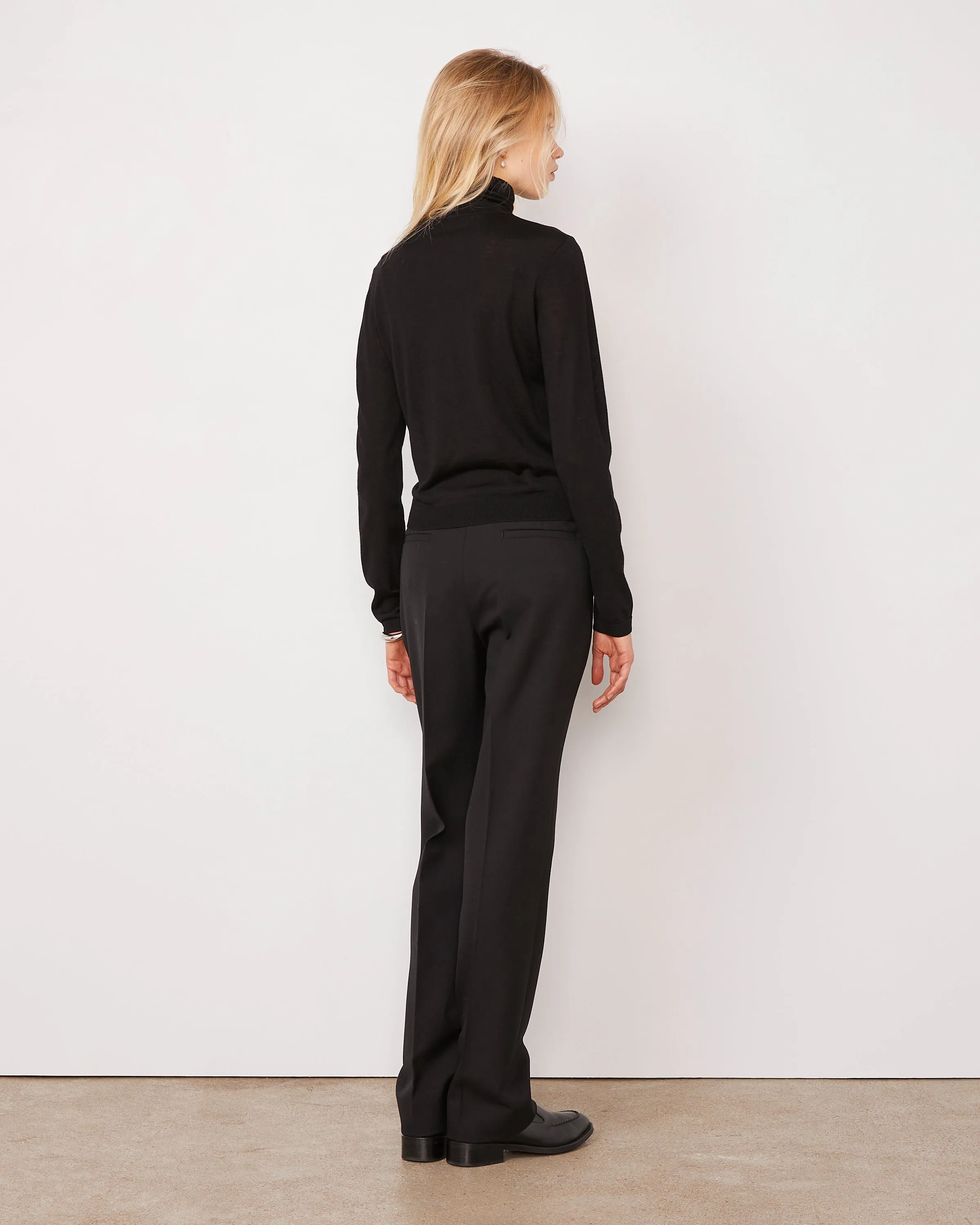 Pull meli sold by Officine Generale product image thumbnail 3