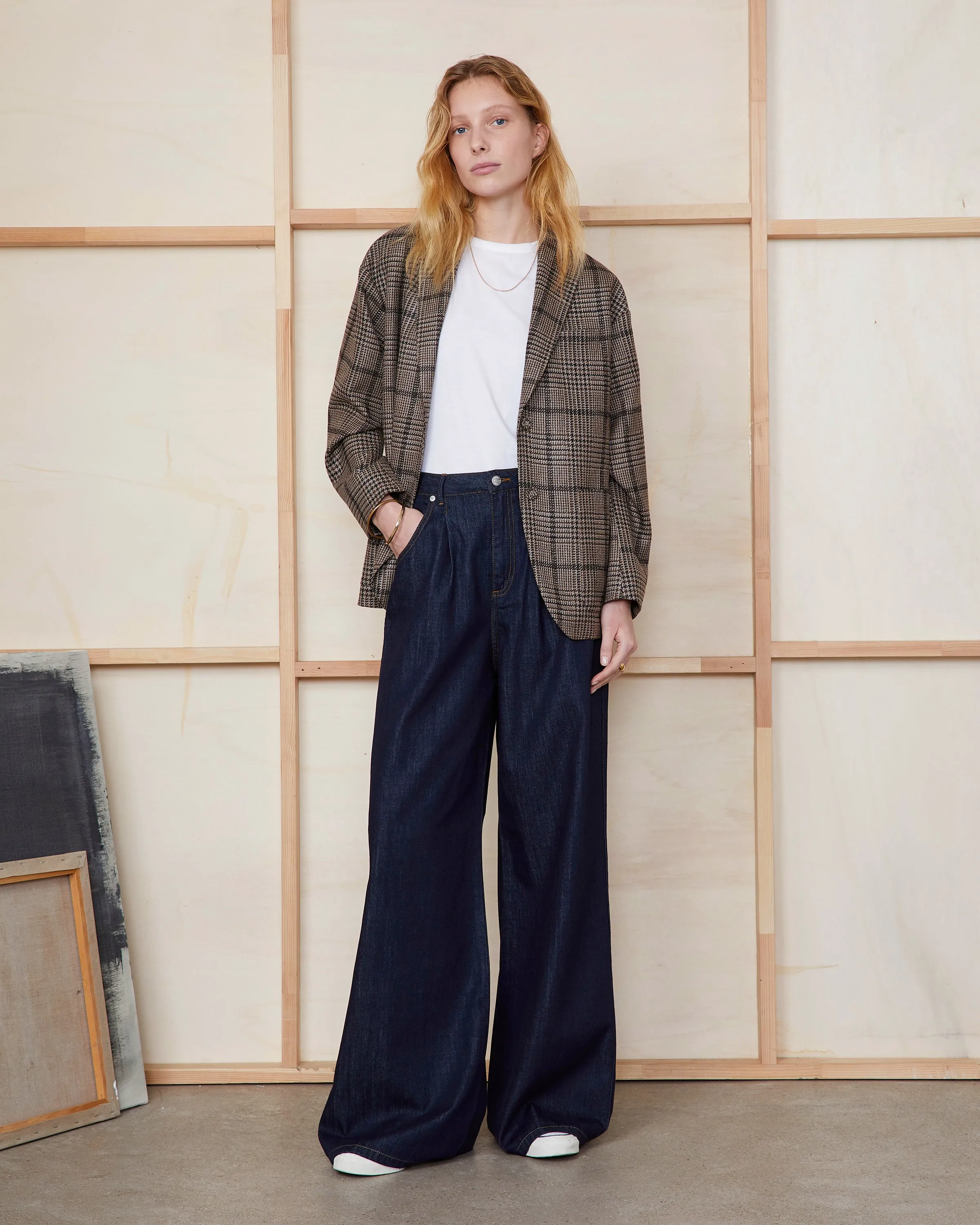 Jean moena sold by Officine Generale product image thumbnail 2