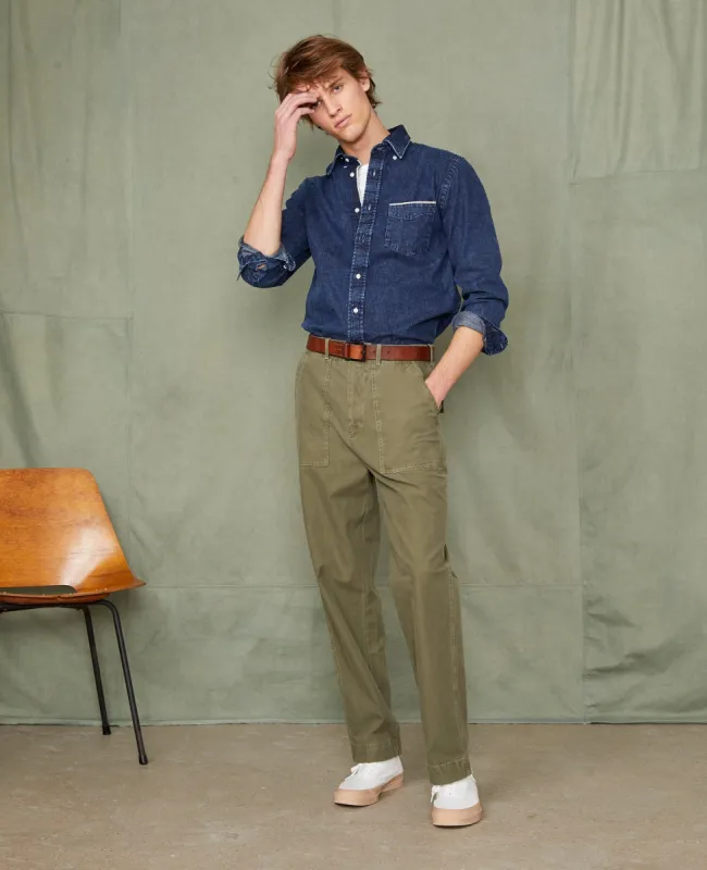 Fatigue chino sold by Officine Generale