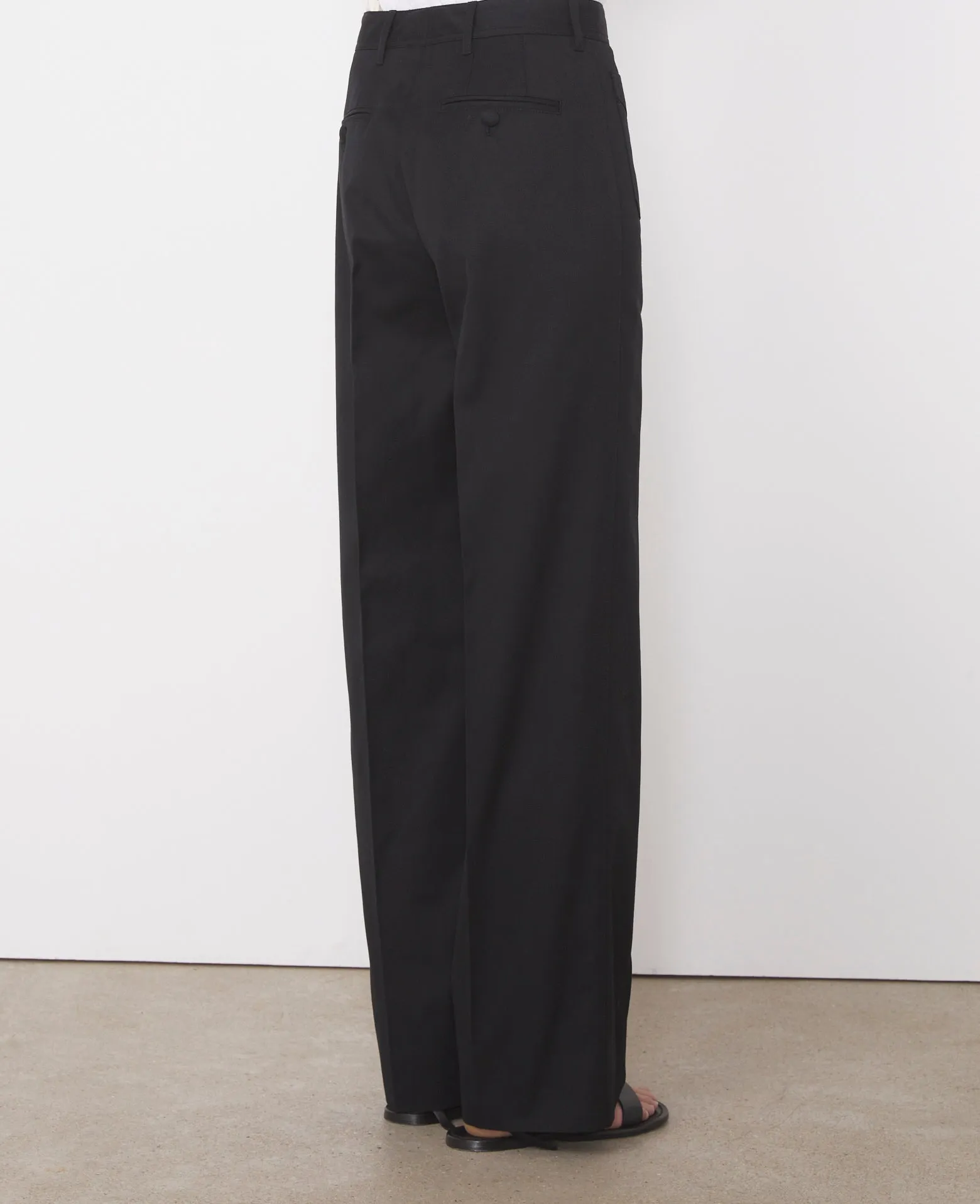 Chino elsie sold by Officine Generale product image thumbnail 3