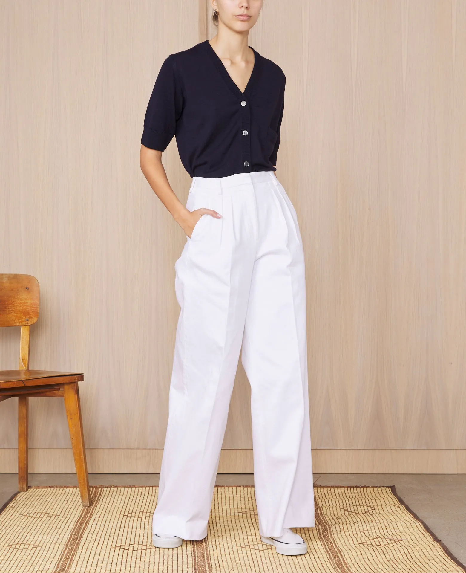 Chino elia sold by Officine Generale