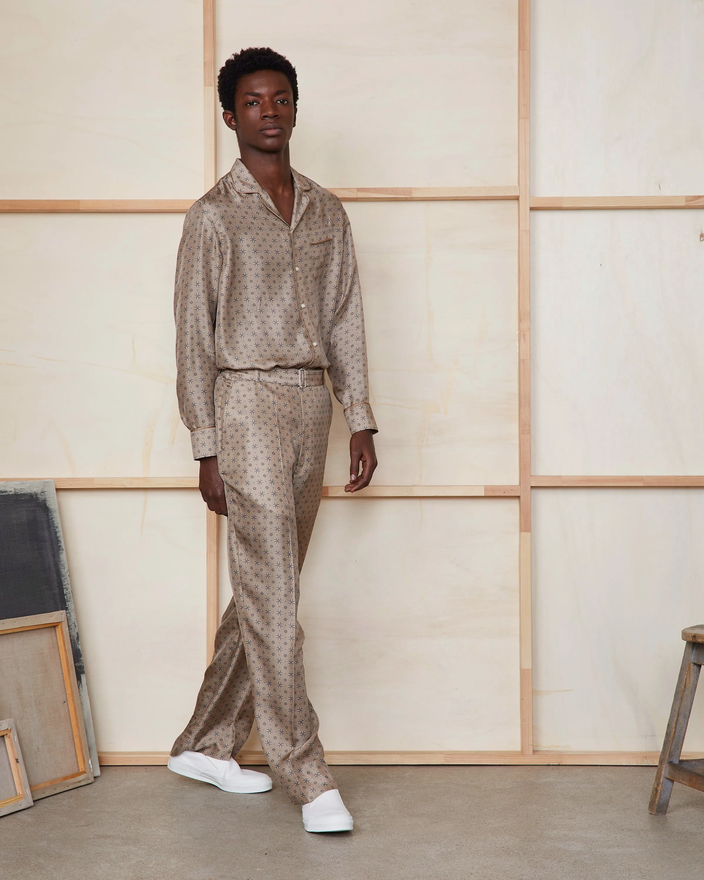 Pantalon nash sold by Officine Generale product image thumbnail 4