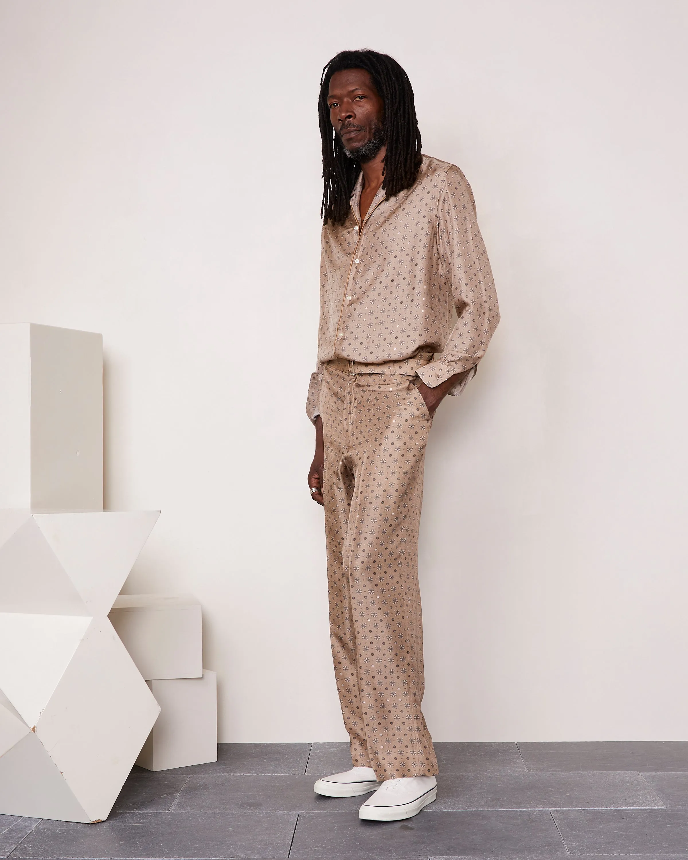 Pantalon nash sold by Officine Generale