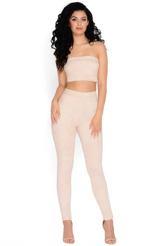 Killin‘ It Softly Suede Bandeau Top in Nude made by Oh Polly