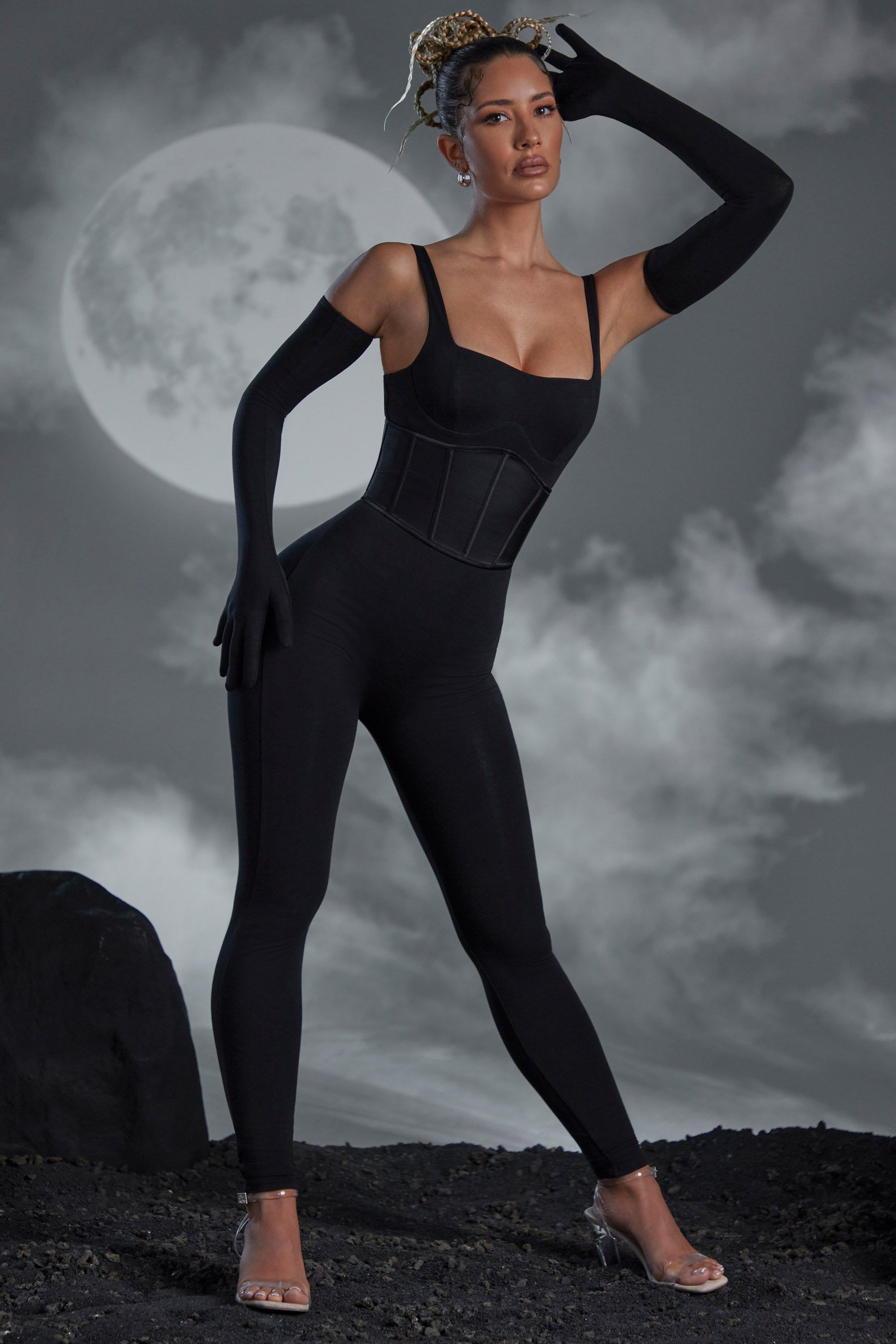 Hand Stitched Waist Cincher Corset in Black sold by Oh Polly product image thumbnail 7