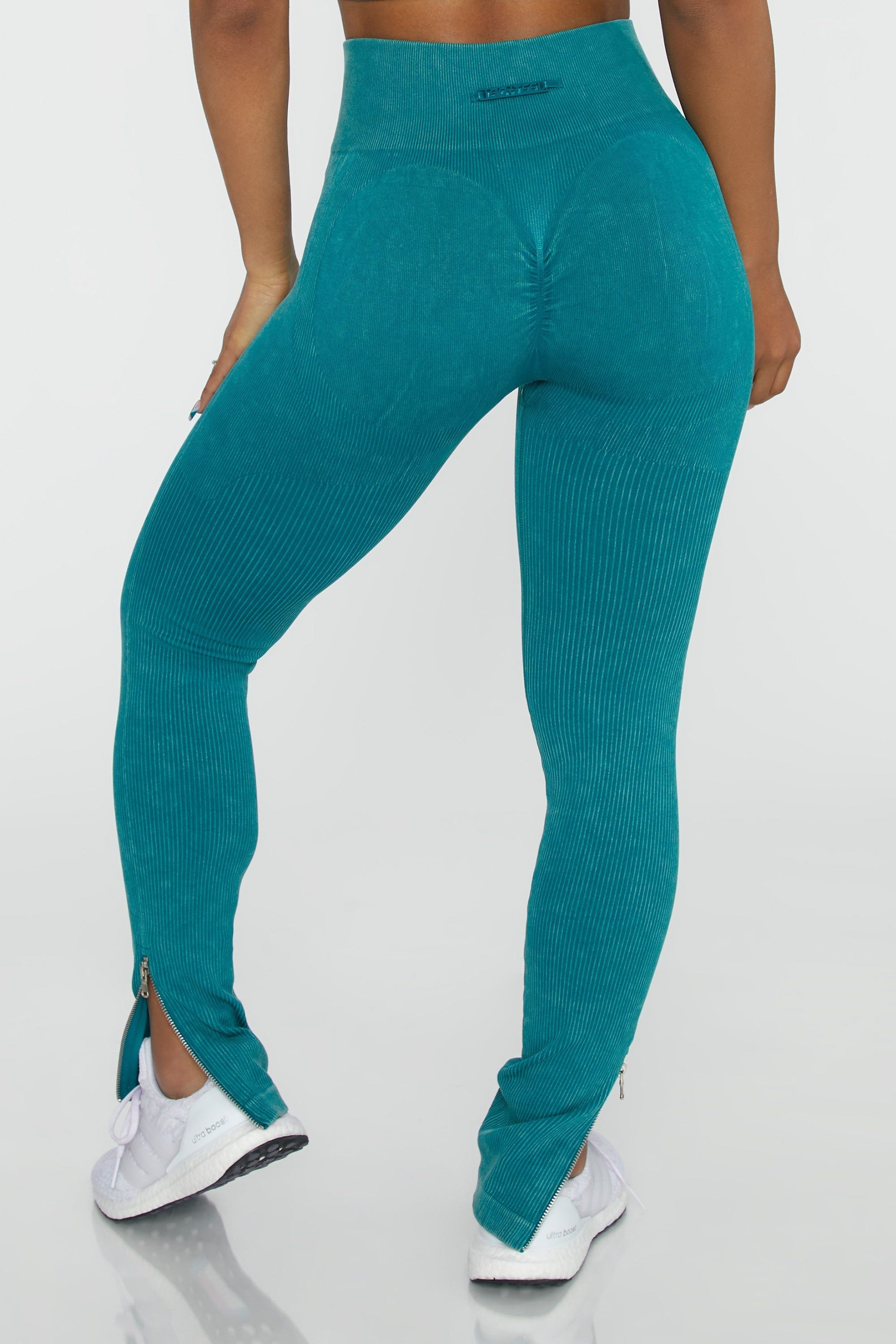 Petite Side Zip Flare Leggings in Teal sold by Oh Polly product image thumbnail 3