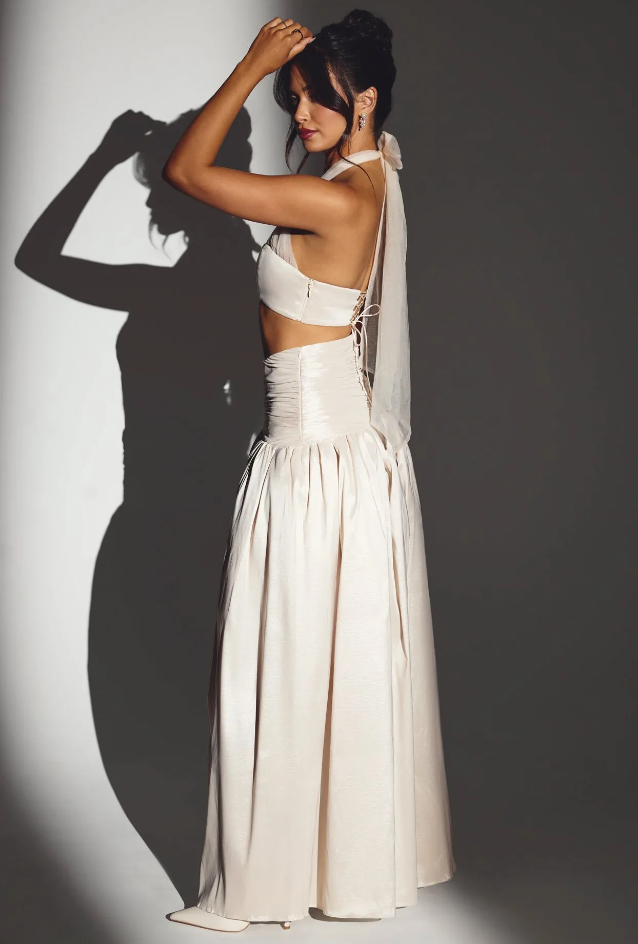 Woven Twill Voluminous Maxi Skirt in Ivory sold by Oh Polly product image thumbnail 3