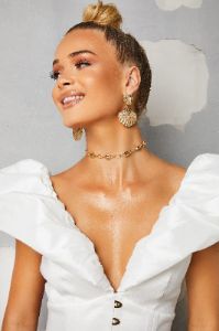 Coast Shell Choker Necklace in Gold sold by Oh Polly