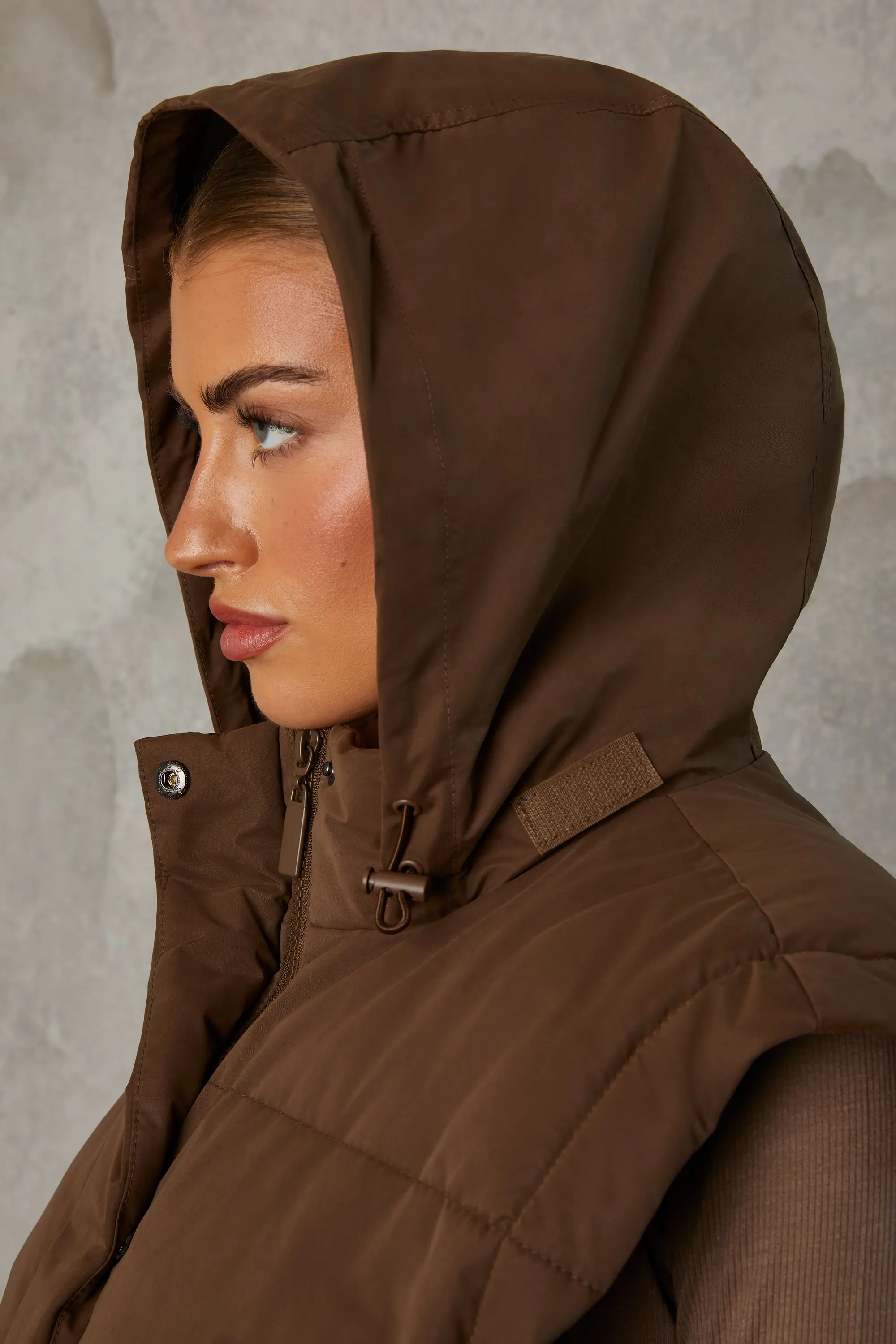 Cropped Puffer Jacket with Detachable Sleeves in Cocoa Brown sold by Oh Polly product image thumbnail 4