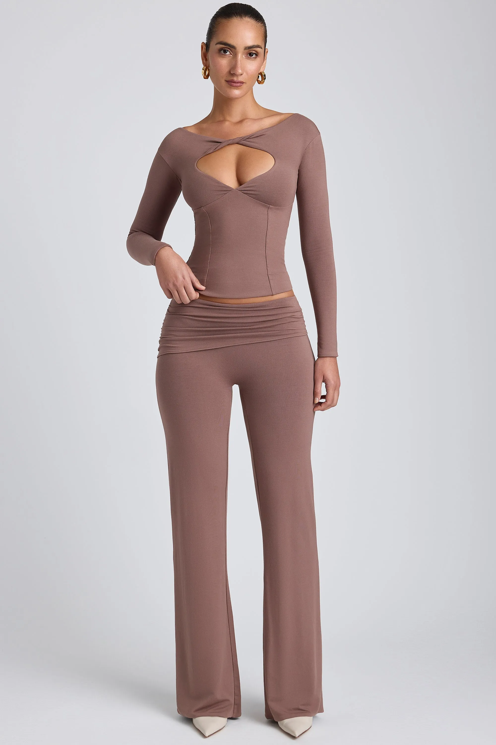 Mid-Rise Straight-Leg Trousers in Taupe sold by Oh Polly product image thumbnail 4