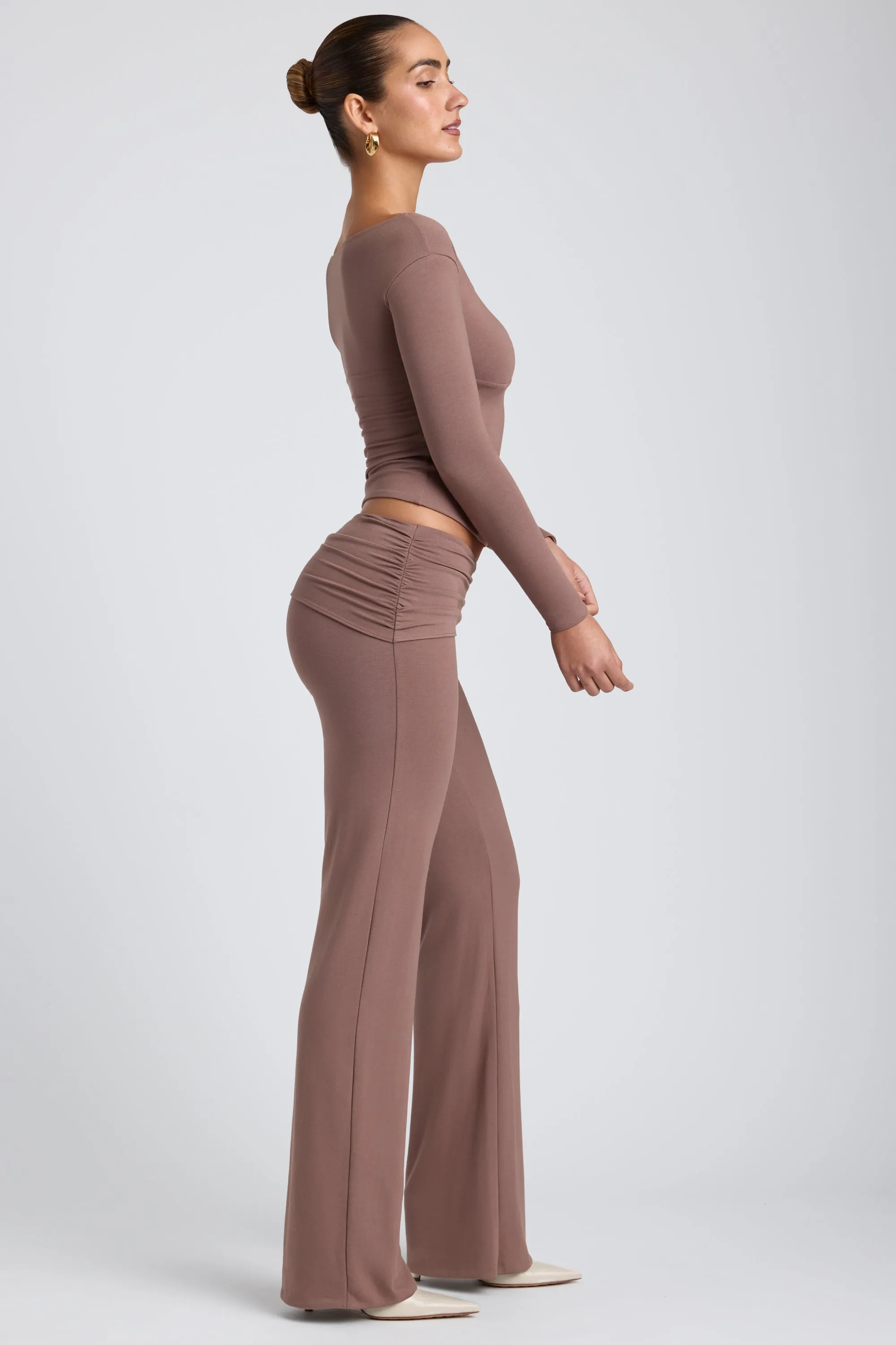 Mid-Rise Straight-Leg Trousers in Taupe sold by Oh Polly product image thumbnail 3