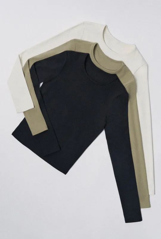 Soft Active Long Sleeve Top Bundle sold by Oh Polly