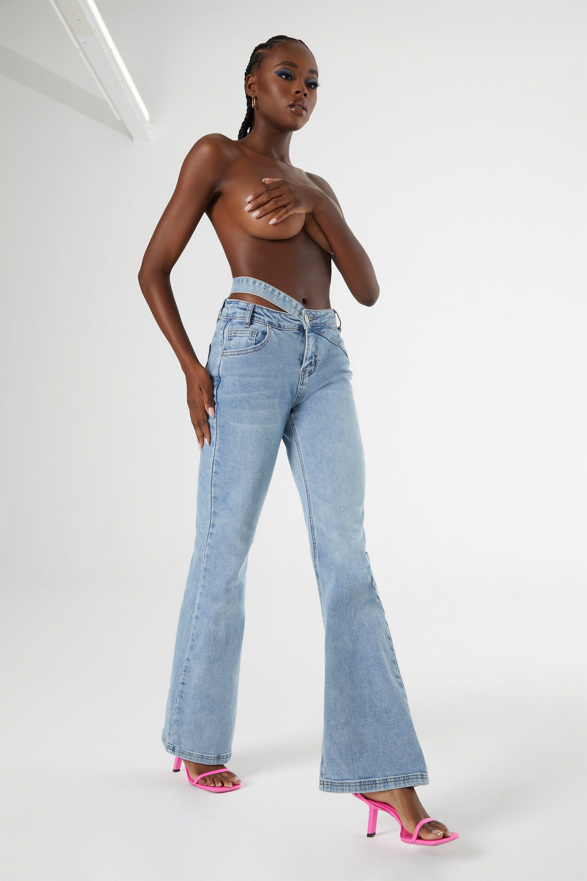 Mid Rise Flared Jeans in Medium Blue Wash sold by Oh Polly product image thumbnail 2
