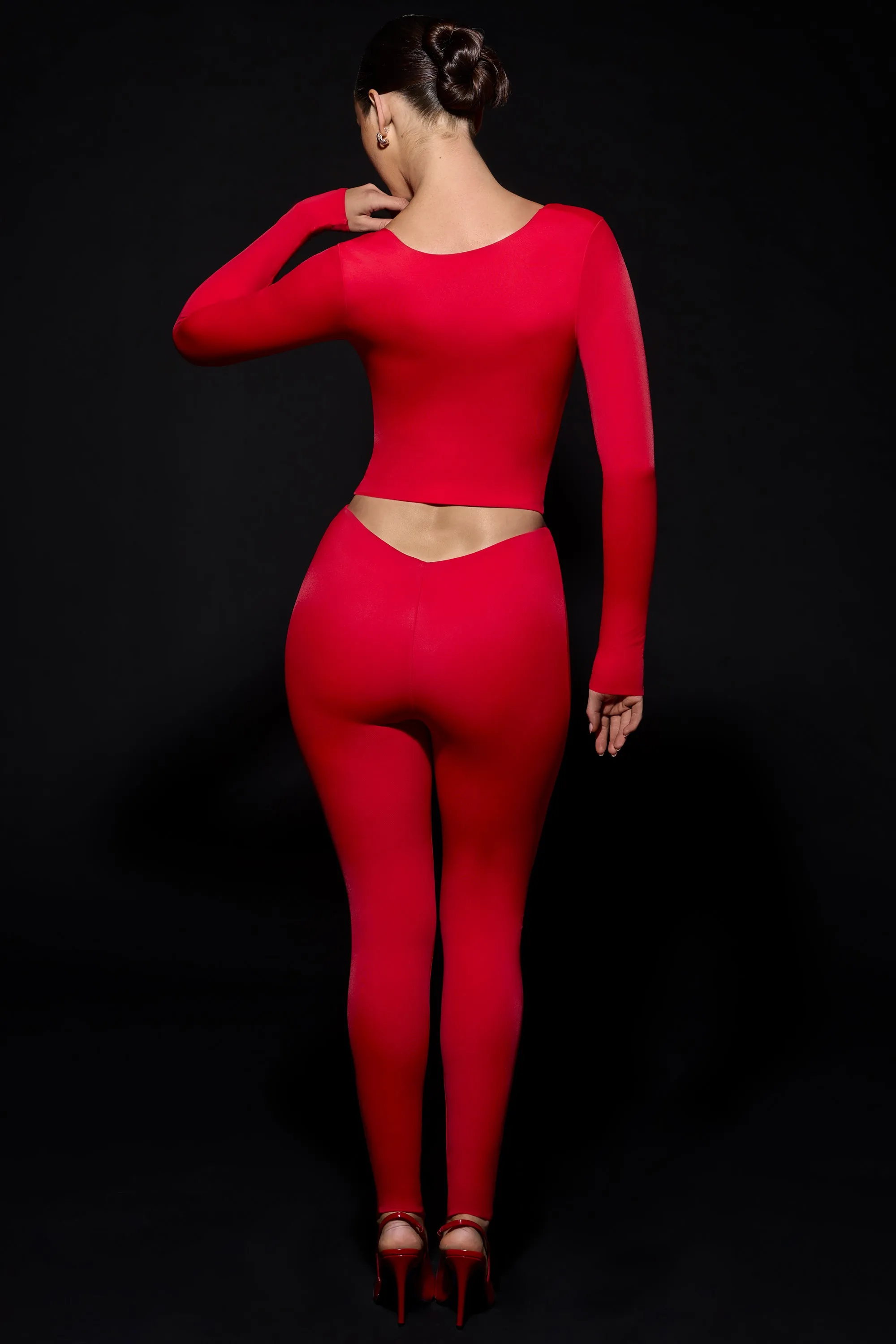 V-Back Mid-Rise Leggings in Fire Red sold by Oh Polly product image thumbnail 3