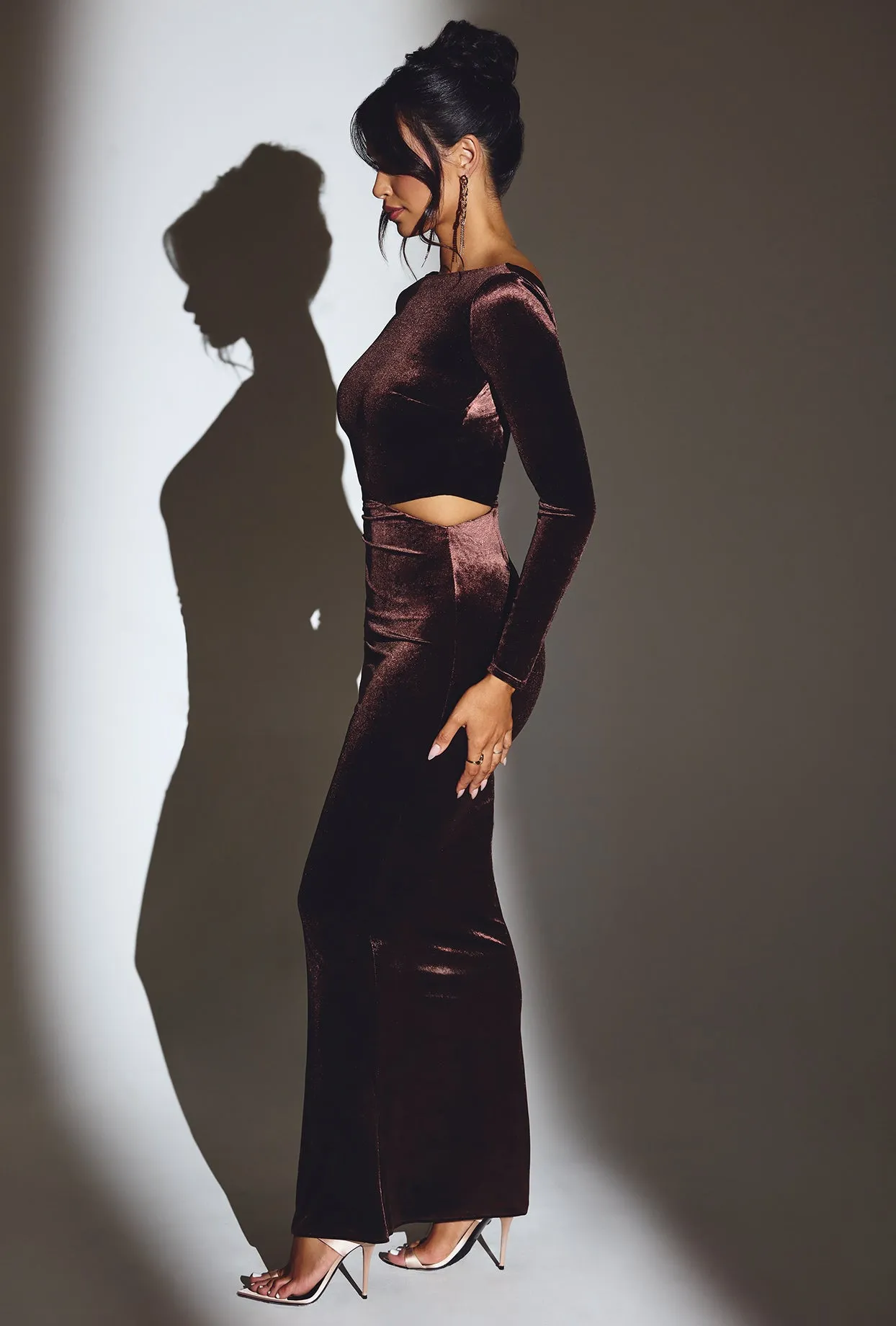 Velvet Long Sleeve Maxi Dress in Chocolate Brown sold by Oh Polly product image thumbnail 3