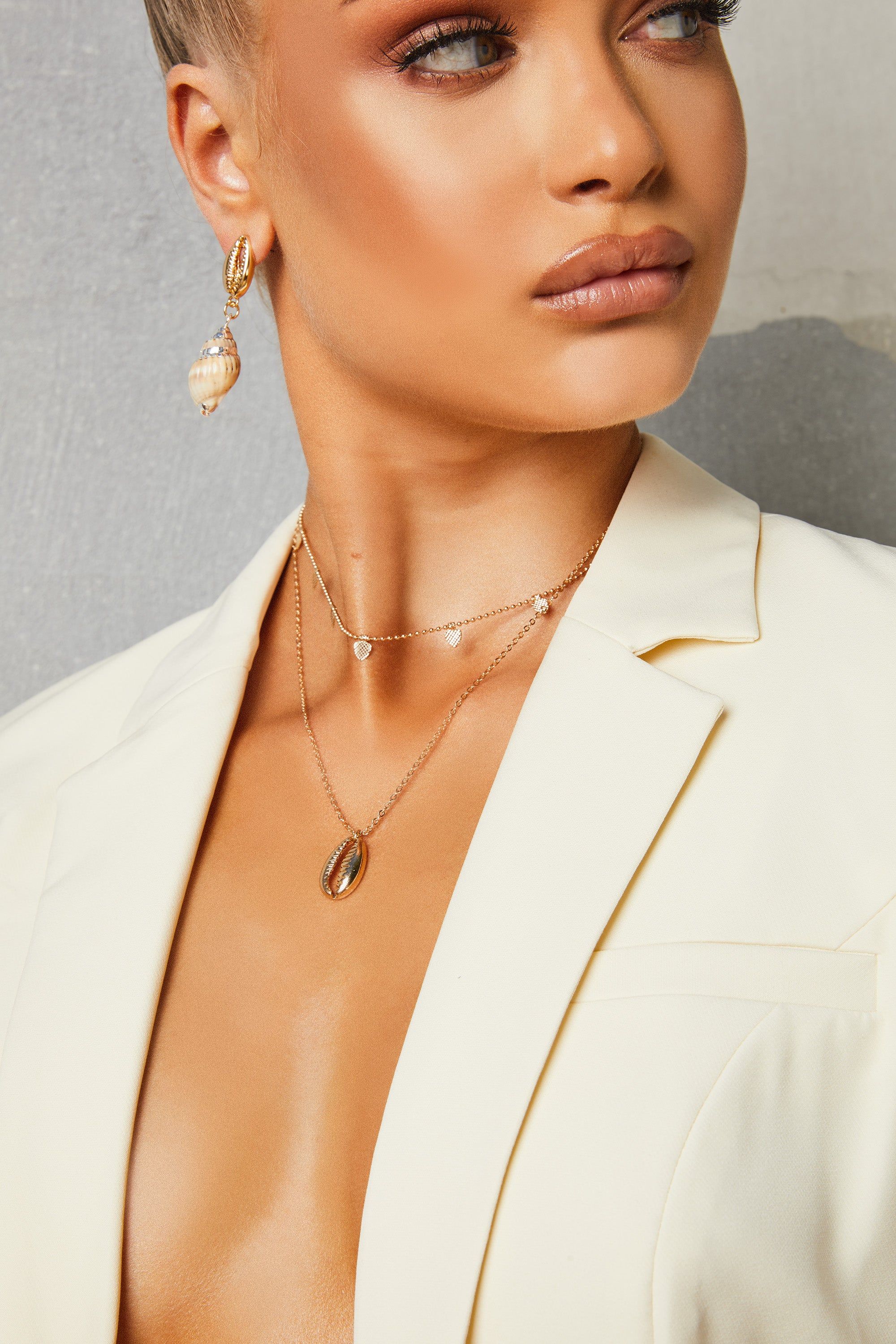 Huntington Lariat Gold Plated Layered Necklace sold by Oh Polly product image thumbnail 3