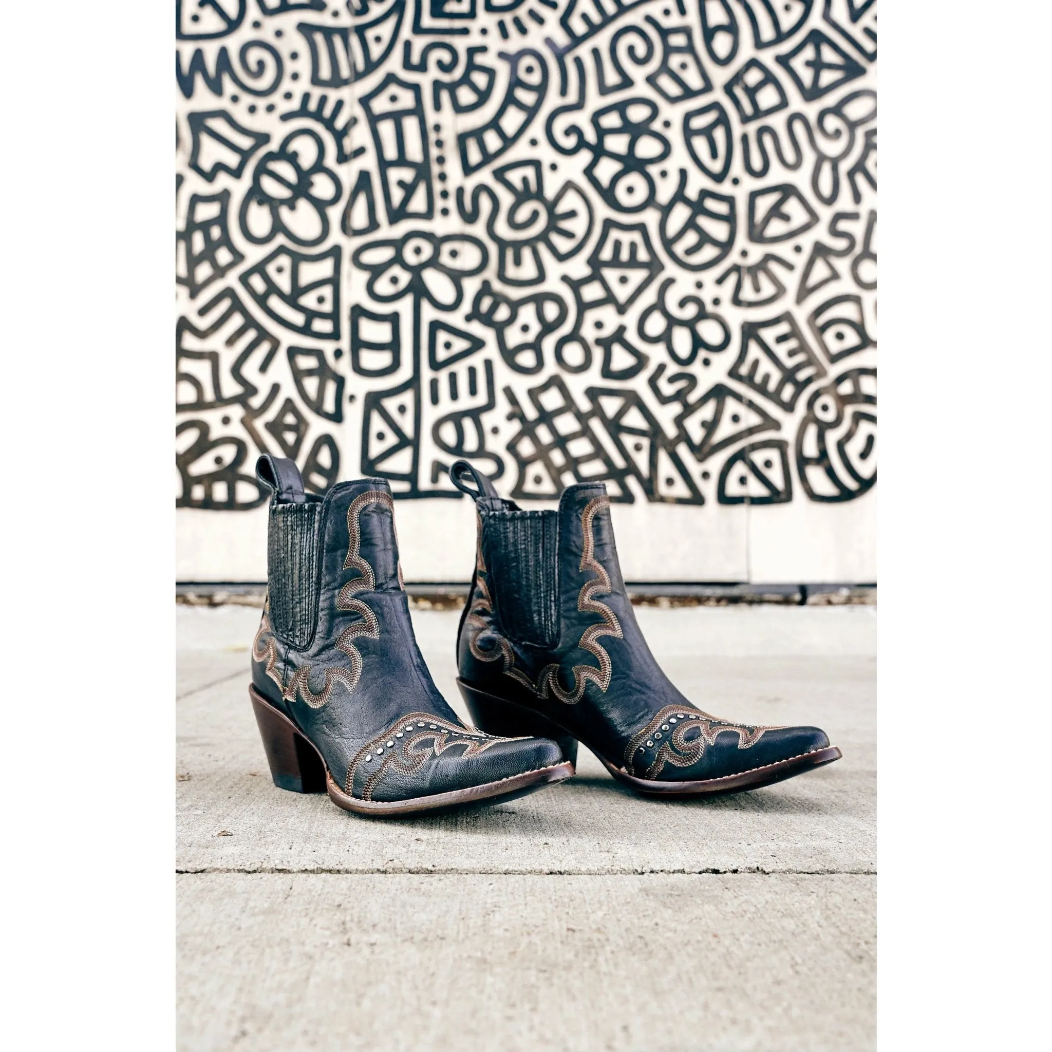 SHAY BOTIN - WOMEN'S sold by Old Gringo product image thumbnail 2