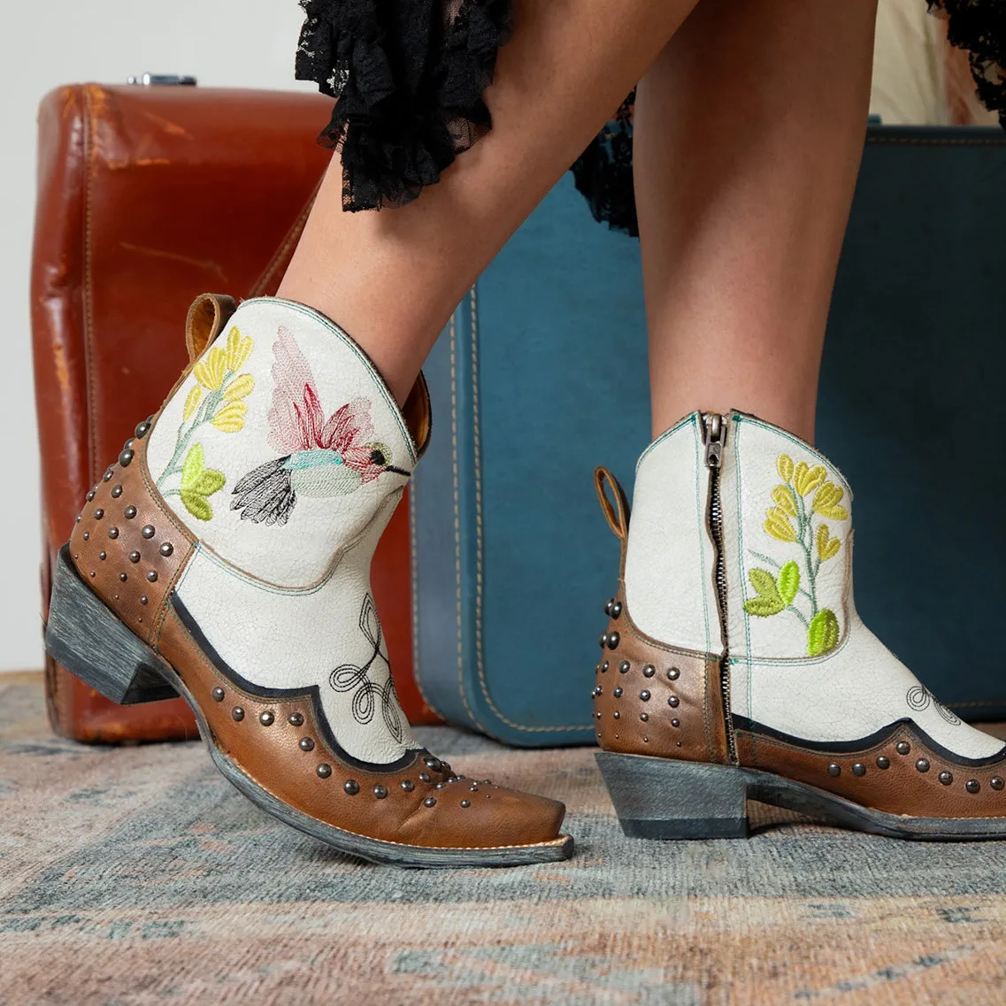 ADRIEL HILLSTAR - WOMEN'S sold by Old Gringo product image thumbnail 2