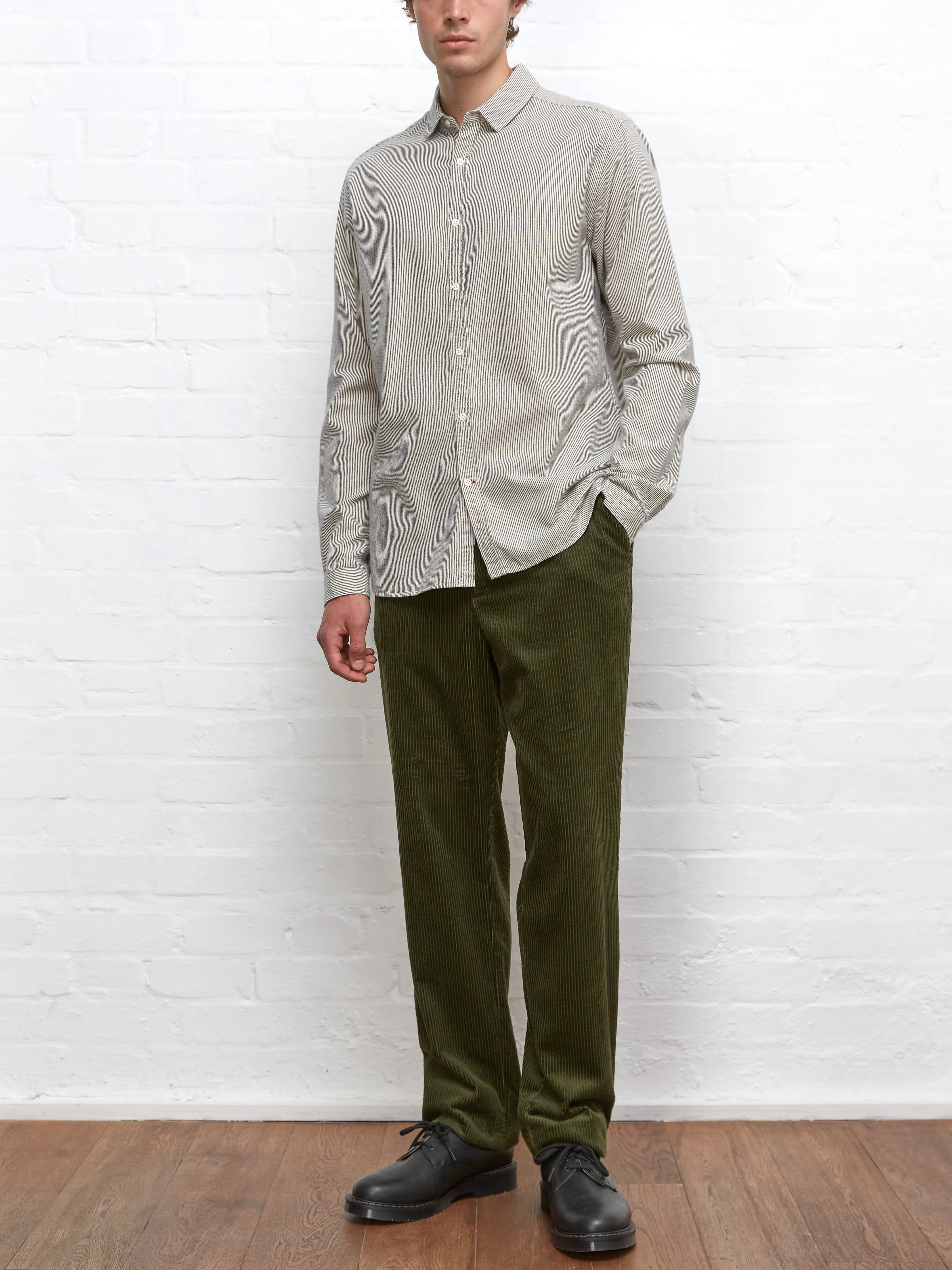 Clerkenwell Tab Shirt Floyd Navy sold by Oliver Spencer product image thumbnail 2