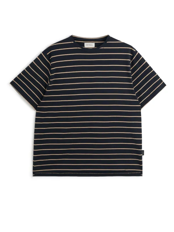 Box T-Shirt Webber Navy sold by Oliver Spencer
