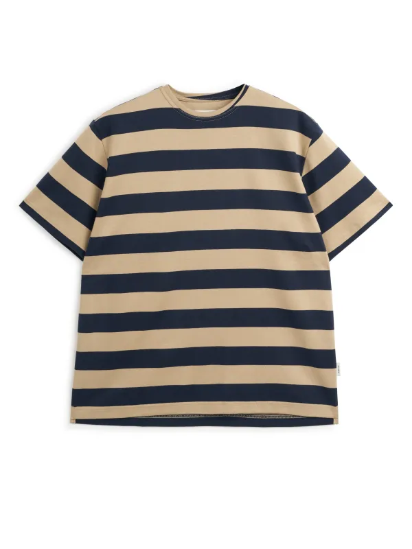 Box T-Shirt Borrowdale Navy/Beige sold by Oliver Spencer