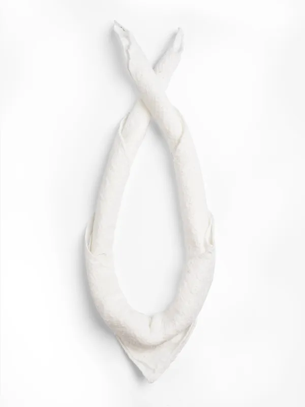 Neckerchief Garson White made by Oliver Spencer