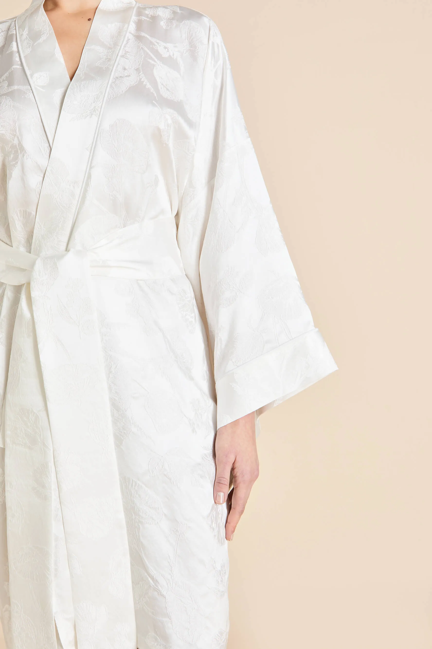 Mimi Liliana Ivory Floral Robe in Silk Jacquard sold by Olivia von Halle product image thumbnail 4