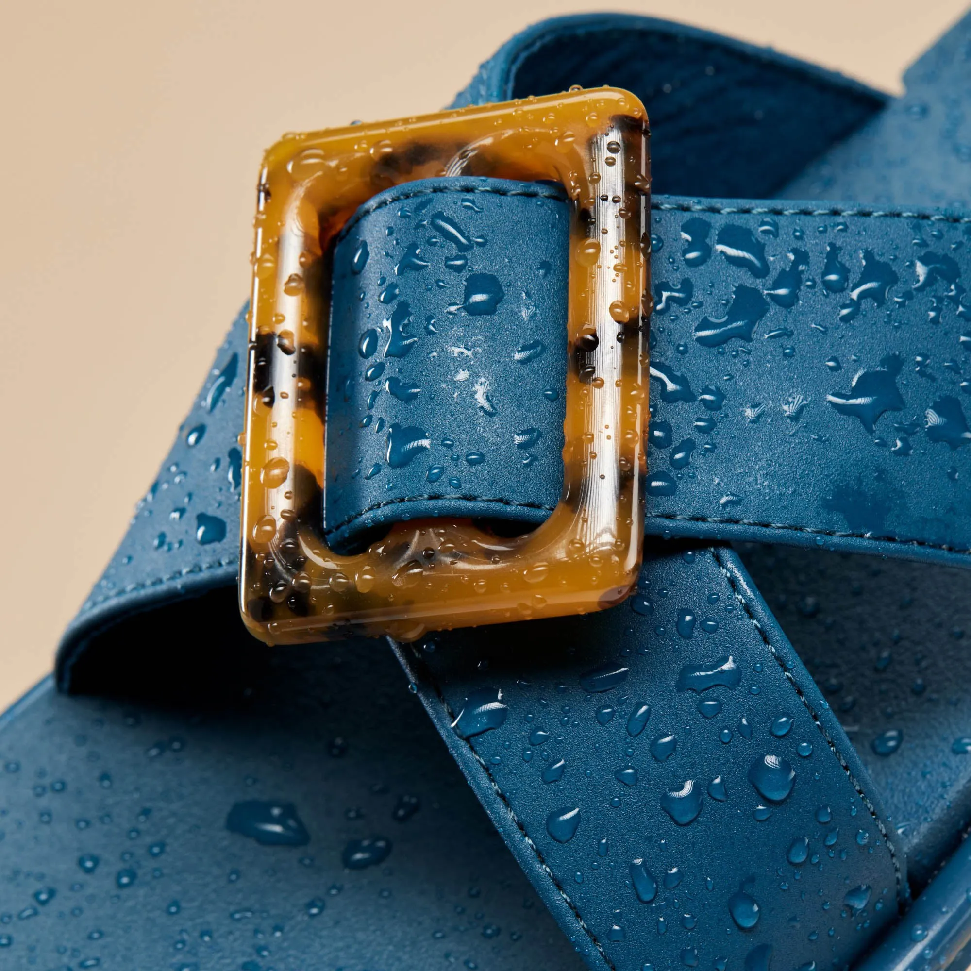 La‘i Slide - Lagoon sold by OluKai product image thumbnail 3