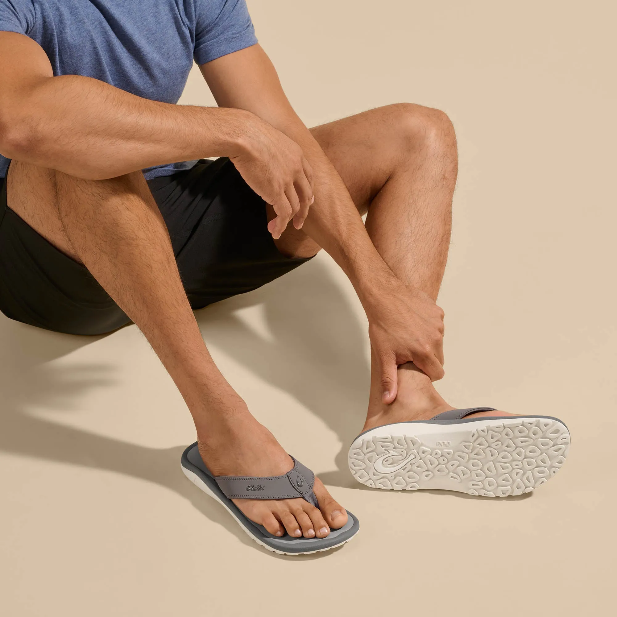 ‘Ohana - Graphite sold by OluKai product image thumbnail 5