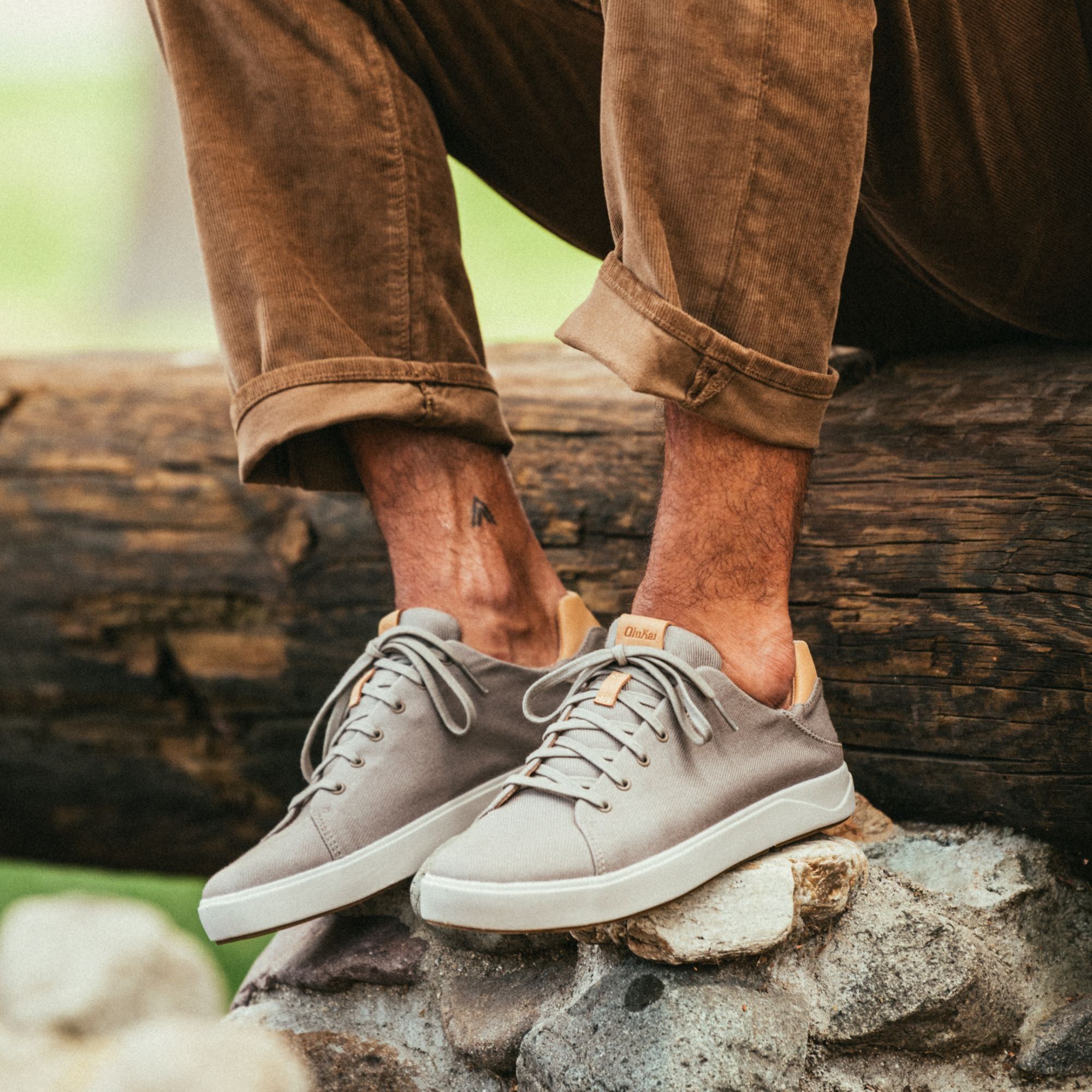 Lae‘ahi Lī - Clay sold by OluKai product image thumbnail 2