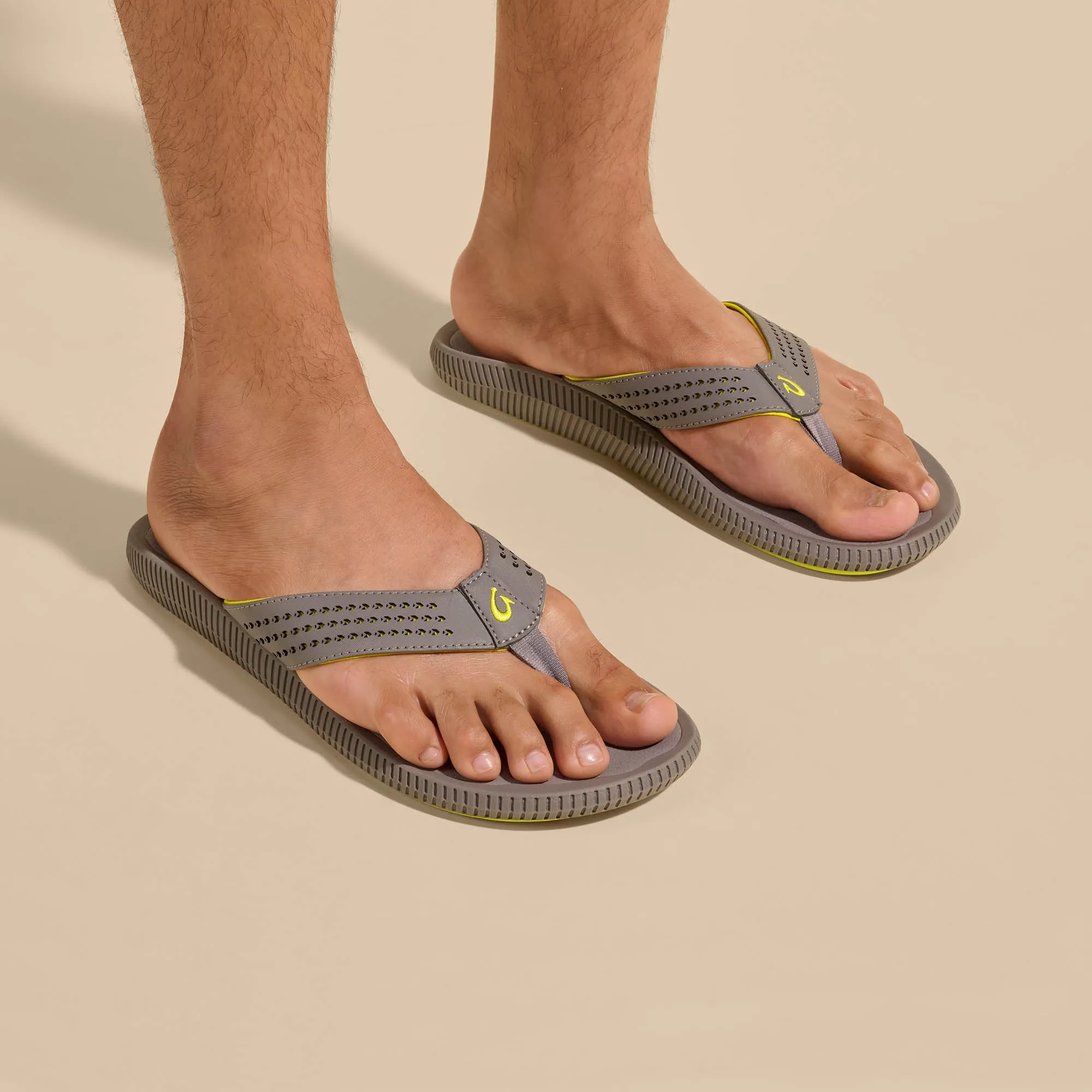 Ulele - Graphite sold by OluKai product image thumbnail 2