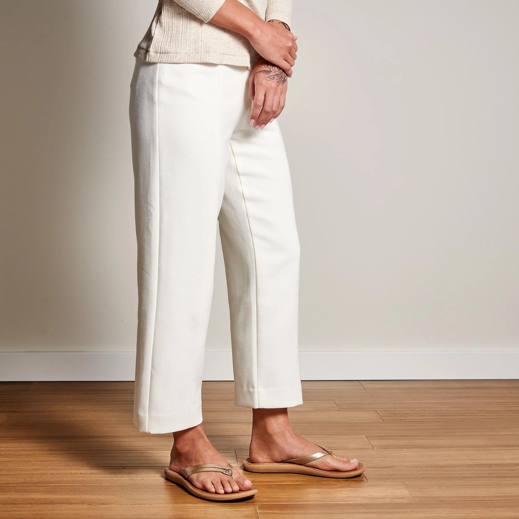 Kāpehe Luana - Bubbly / Sahara sold by OluKai product image thumbnail 5