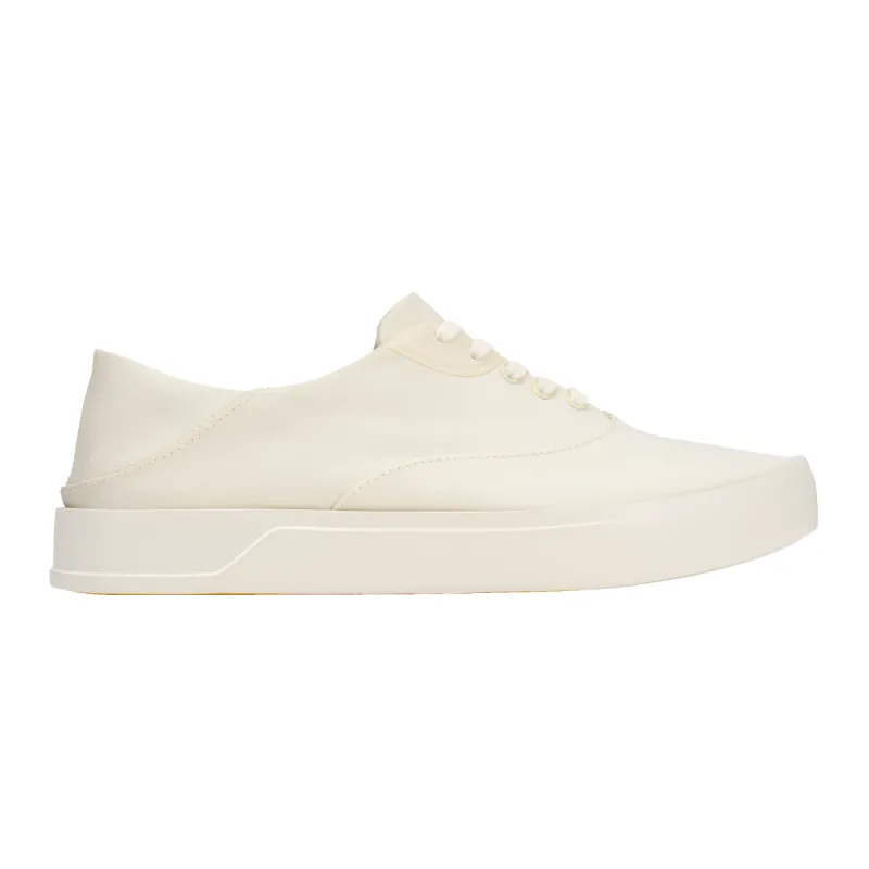 Tradewind - Off White sold by OluKai