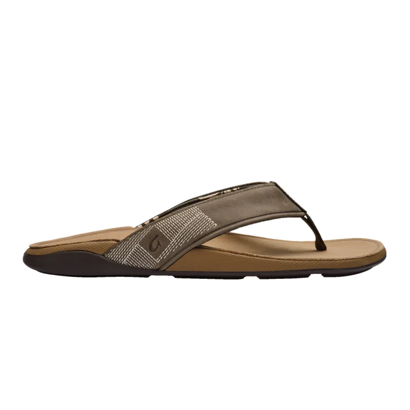 Tuahine - Hunter / Golden Sand sold by OluKai