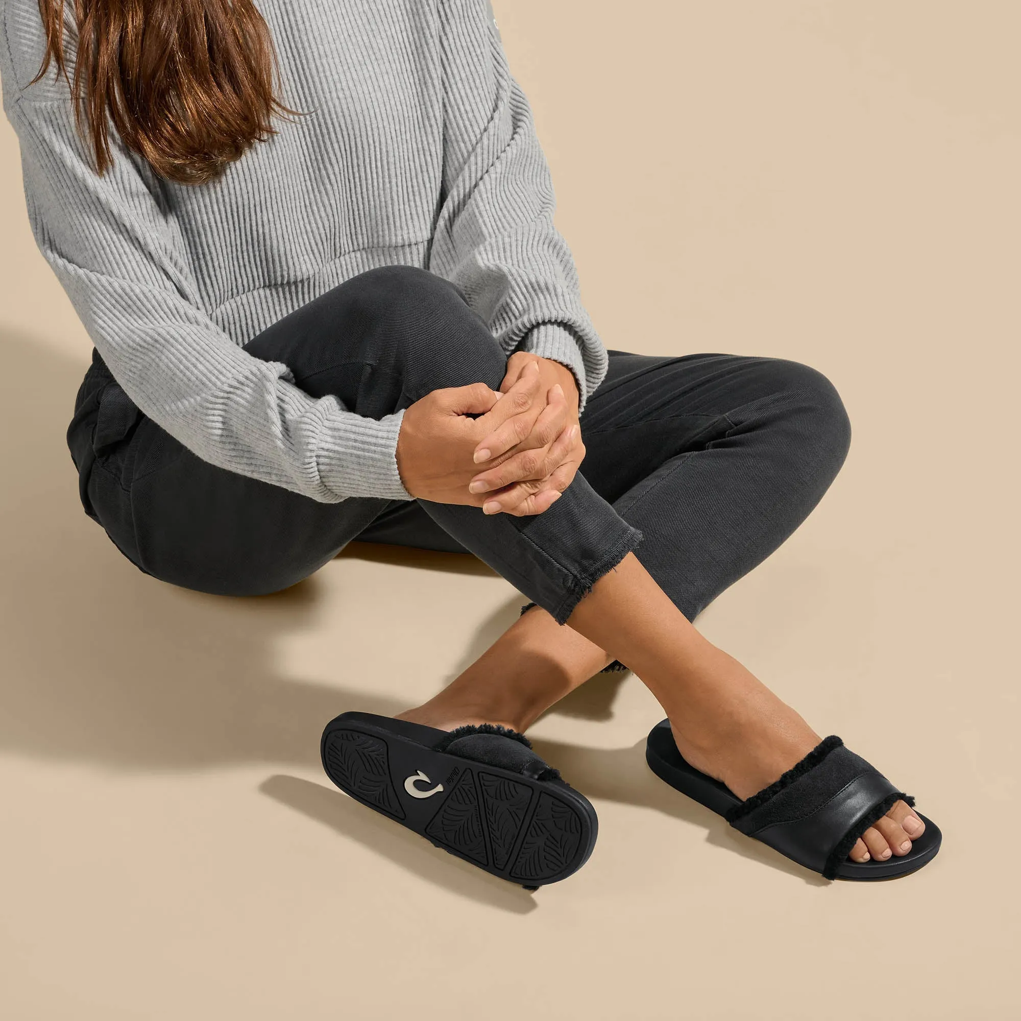 Hō‘ala Slide - Black sold by OluKai product image thumbnail 5